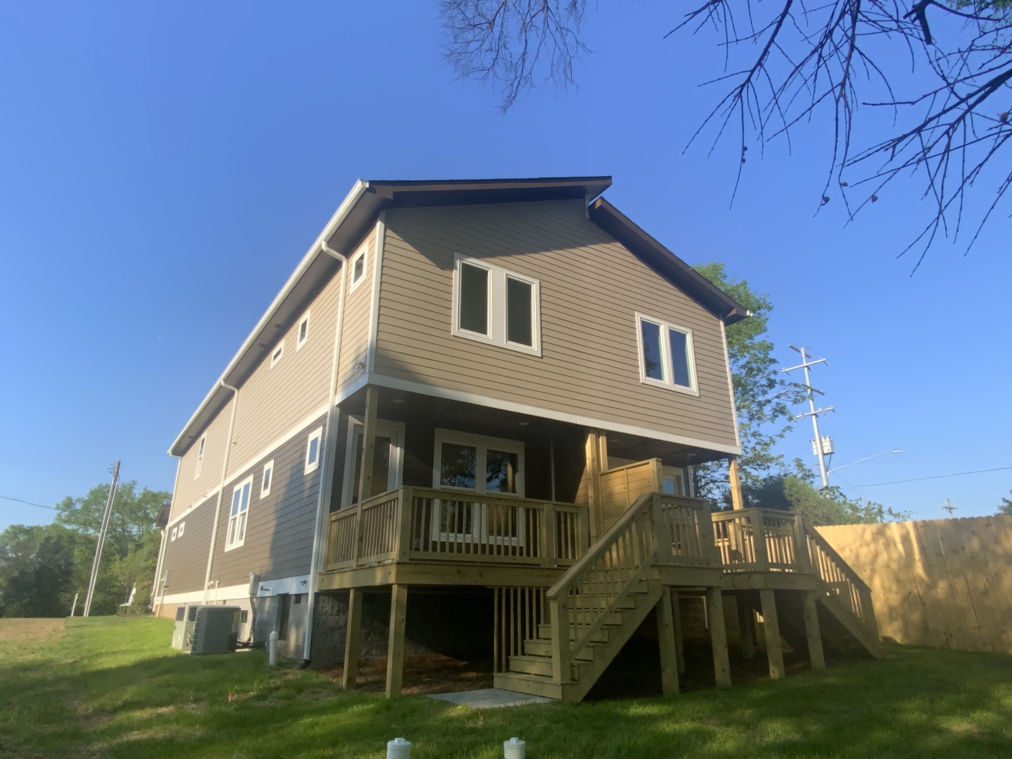 799 Fairwin Av, Nashville, TN 37216