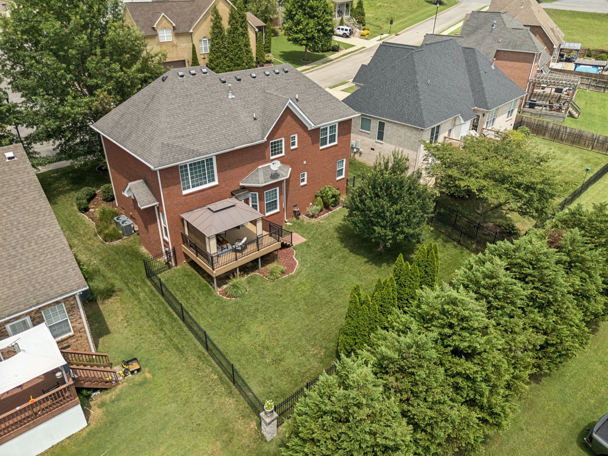1011 Red Pepper Rdg, Spring Hill, TN 37174