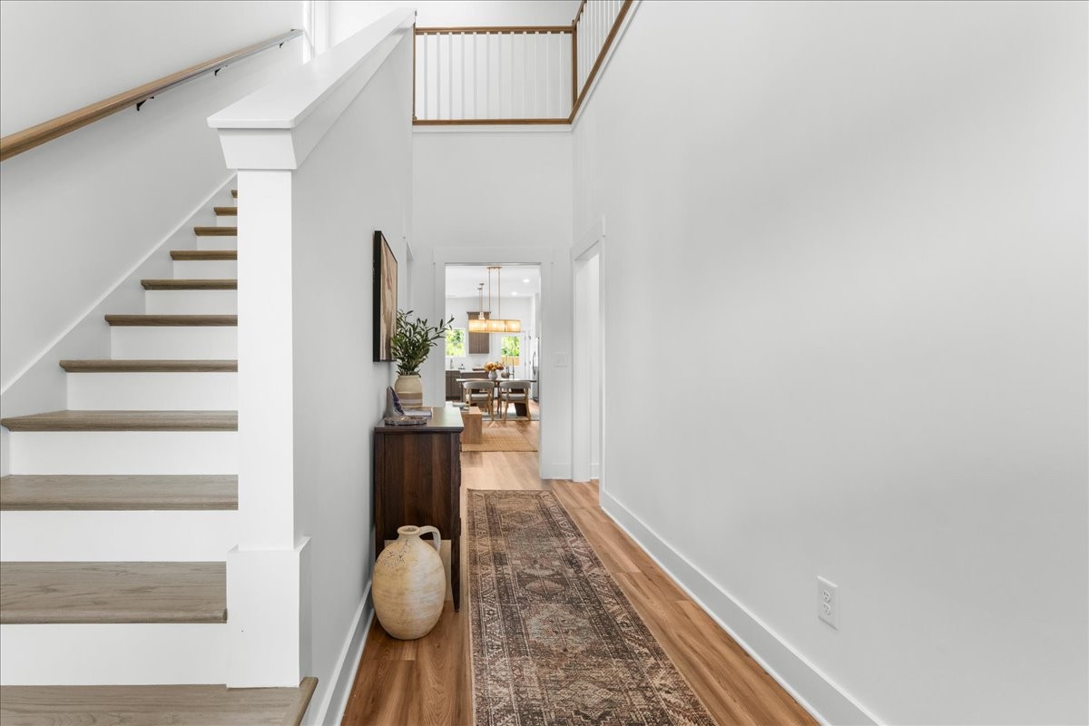 329 Seneca Dr, Nashville, TN 37214