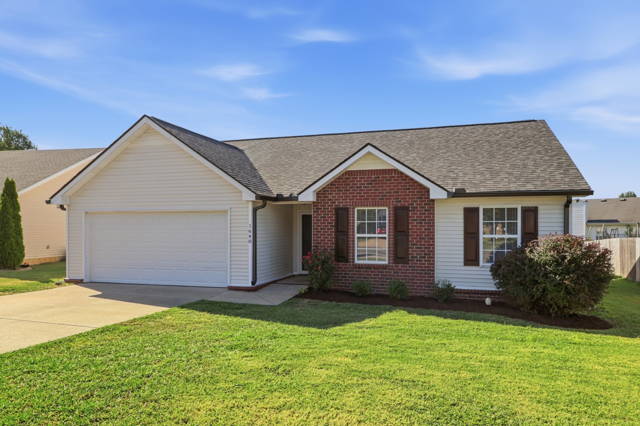 1648 Saint Andrews Dr, Murfreesboro, TN 37128