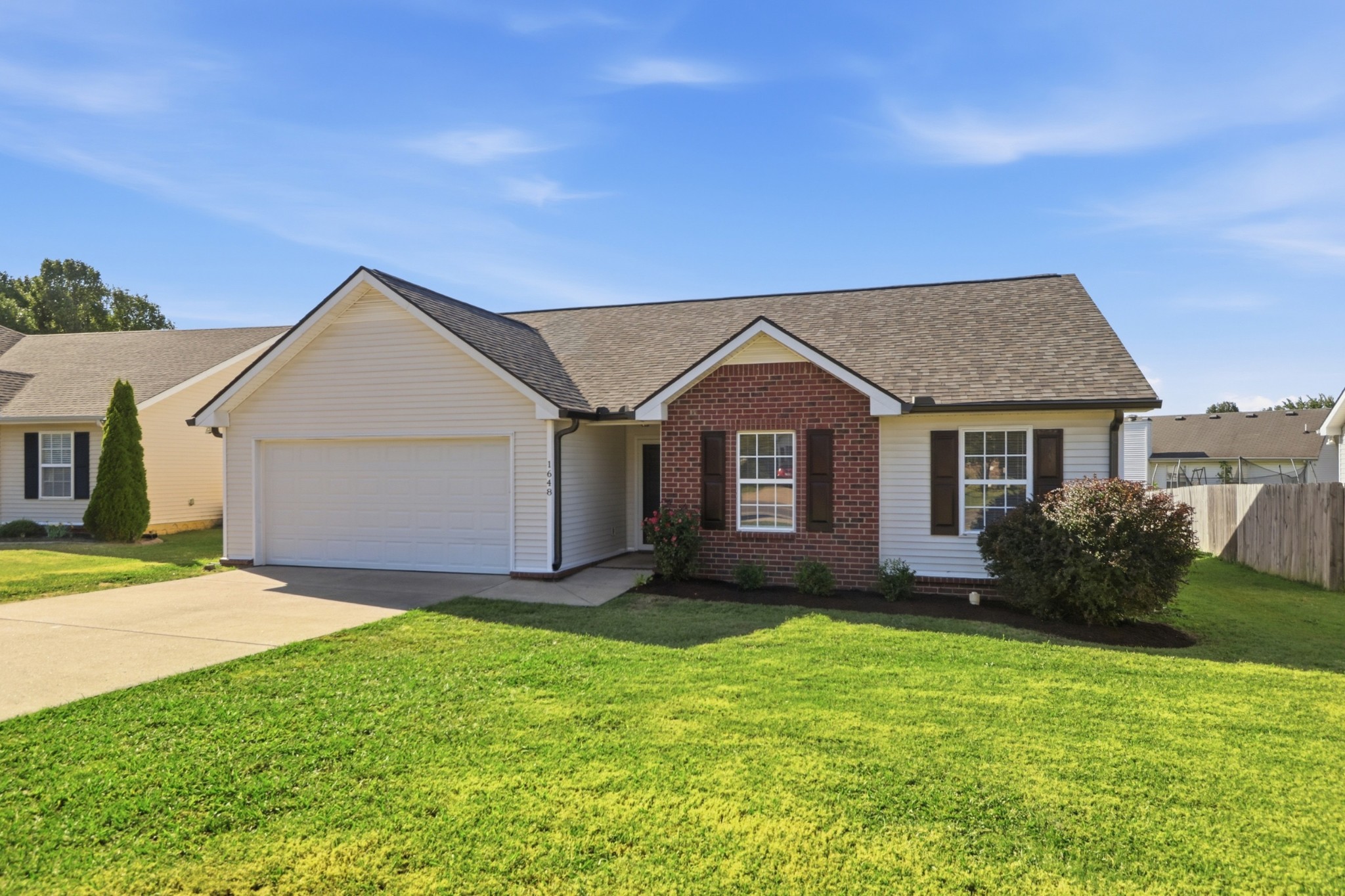 1648 Saint Andrews Dr, Murfreesboro, TN 37128