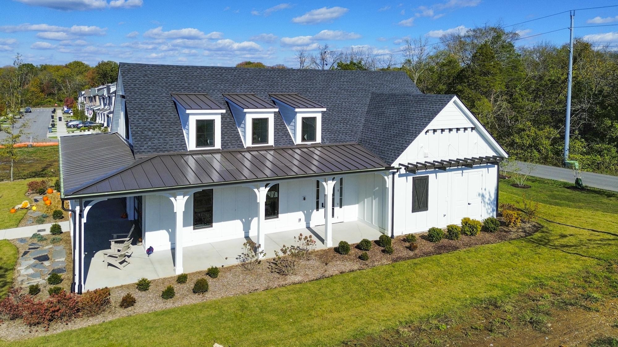 127 Dameron Private Dr, Hendersonville, TN 37075