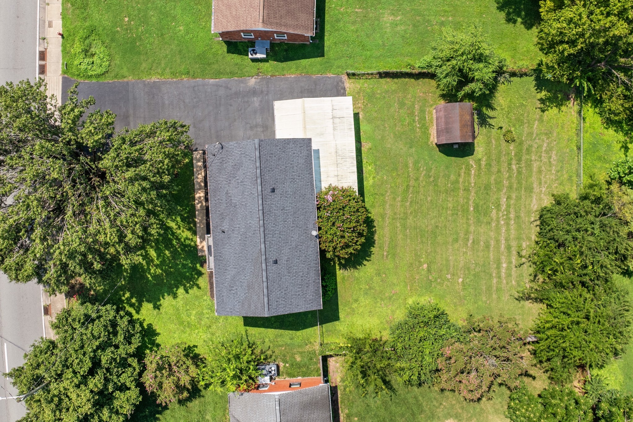714 Harding Pl, Nashville, TN 37211