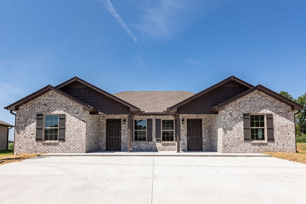 215 Kerr Way, Portland, TN 37148
