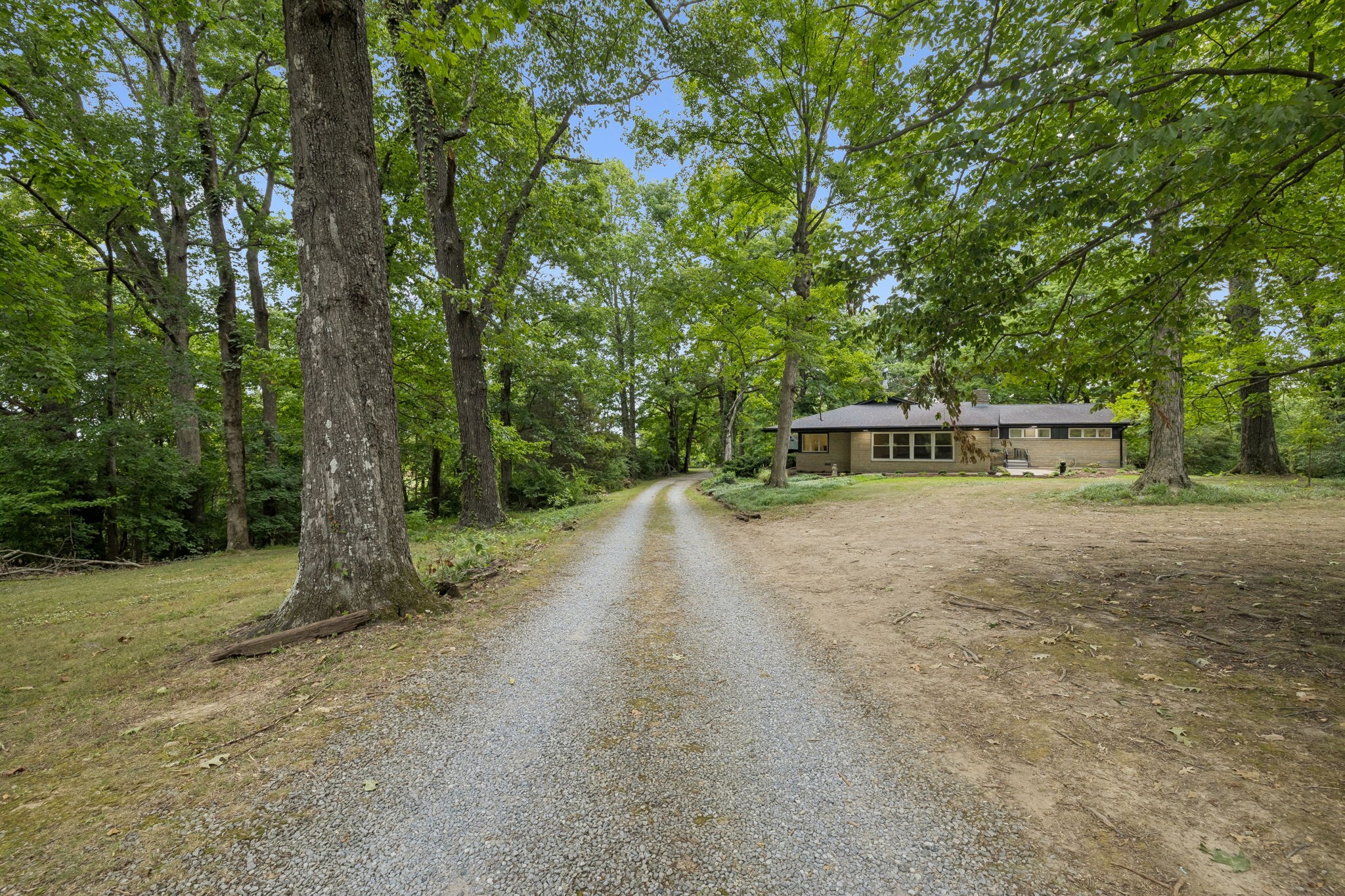 5572 Highway 76 E, Springfield, TN 37172