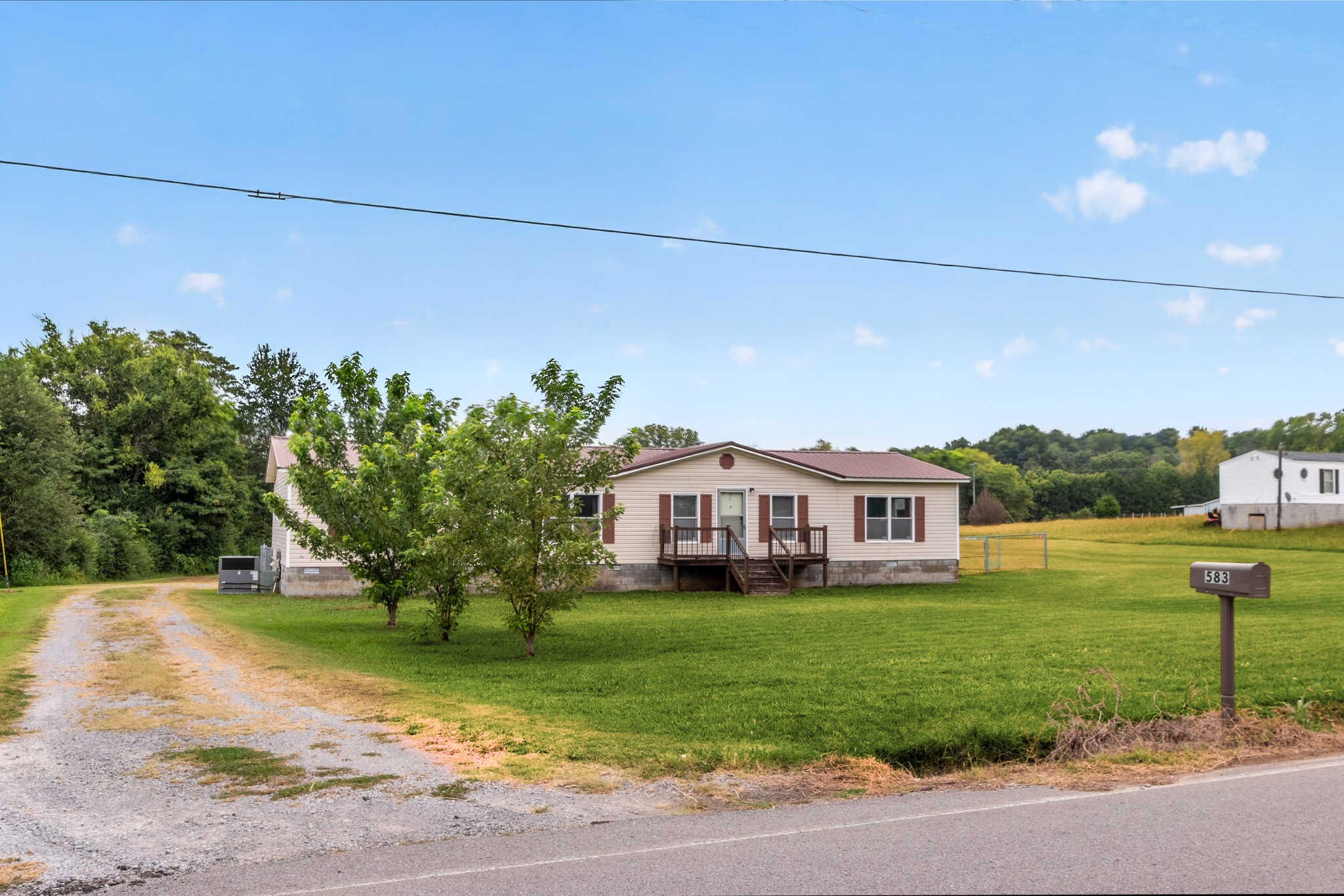 583 Beasleys Bend Rd, Lebanon, TN 37087