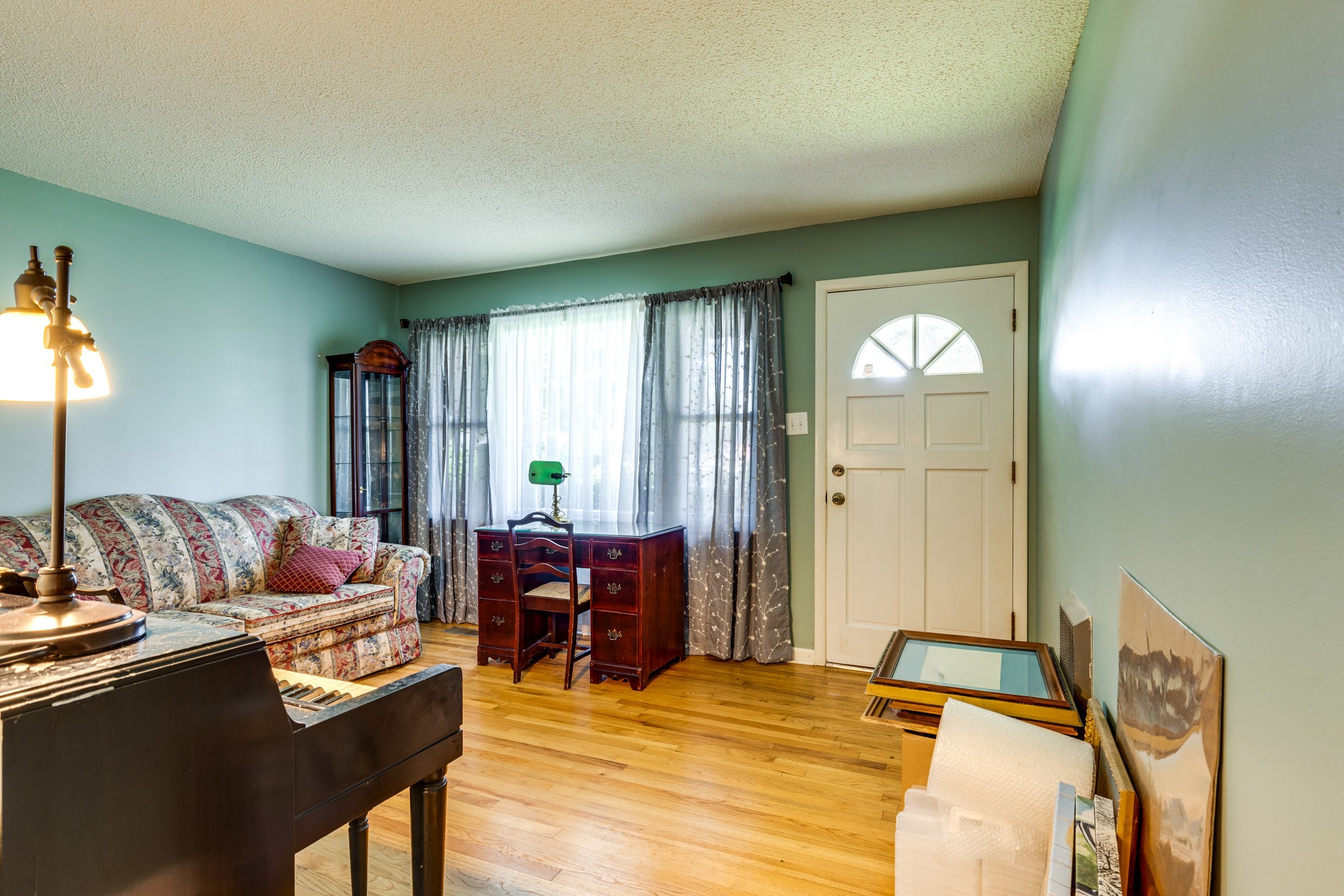 2555 Zion Rd, Columbia, TN 38401