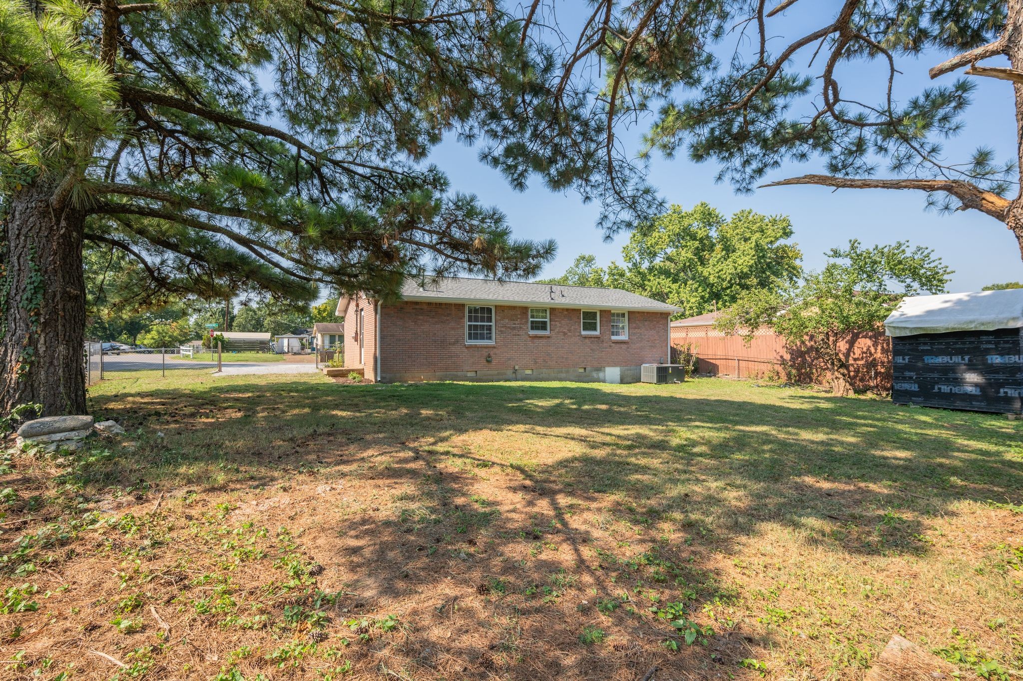 100 Karen Ray Ct, Antioch, TN 37013