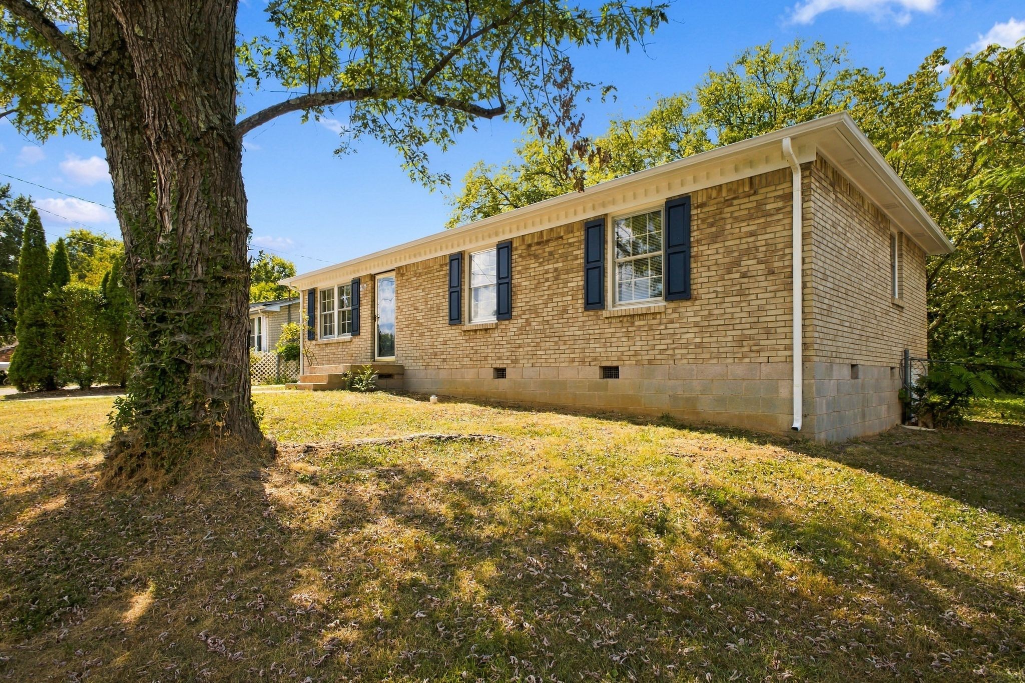 129 Karen Ray Ct, Antioch, TN 37013