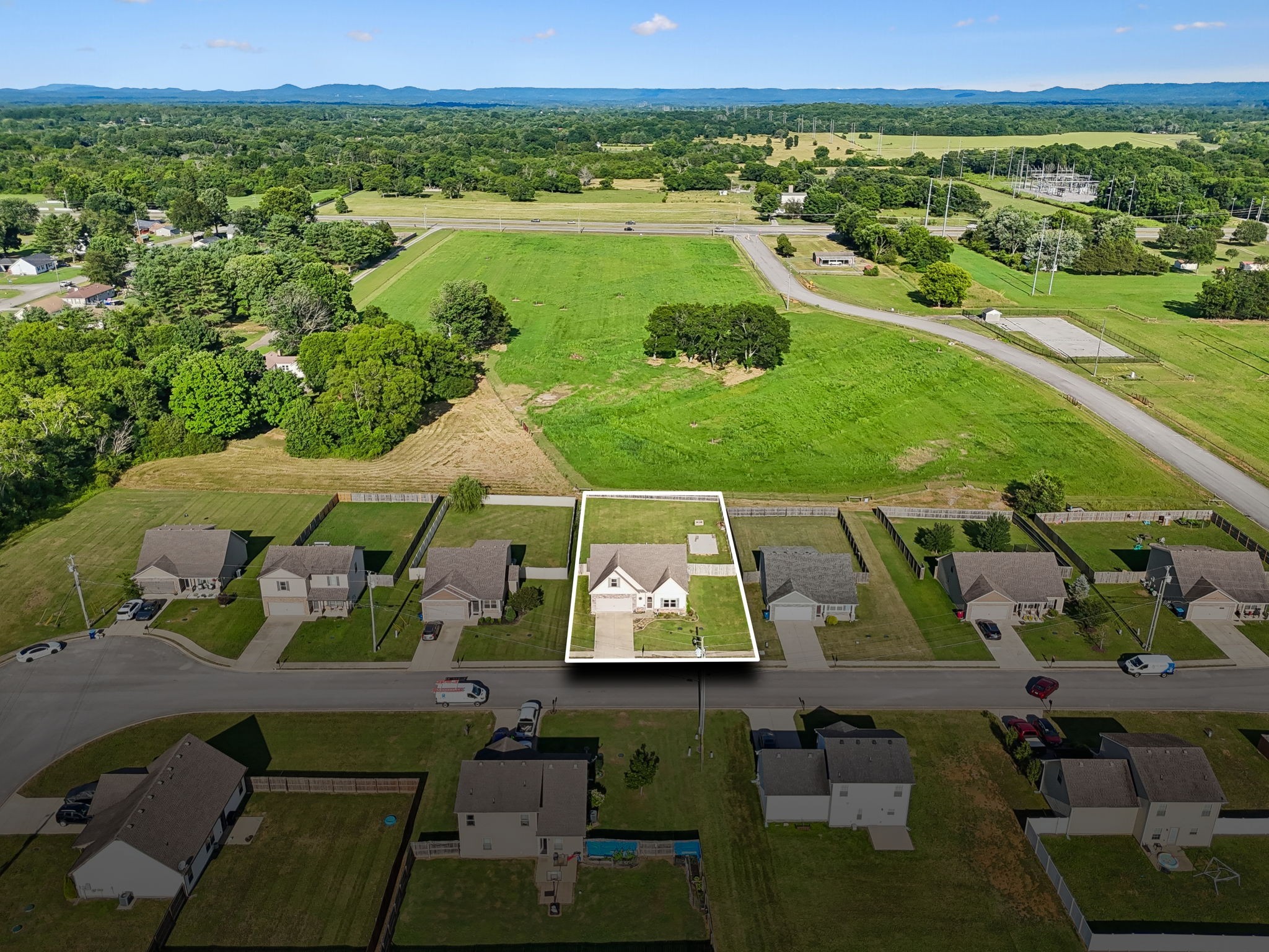 212 Ralen Ave, Christiana, TN 37037
