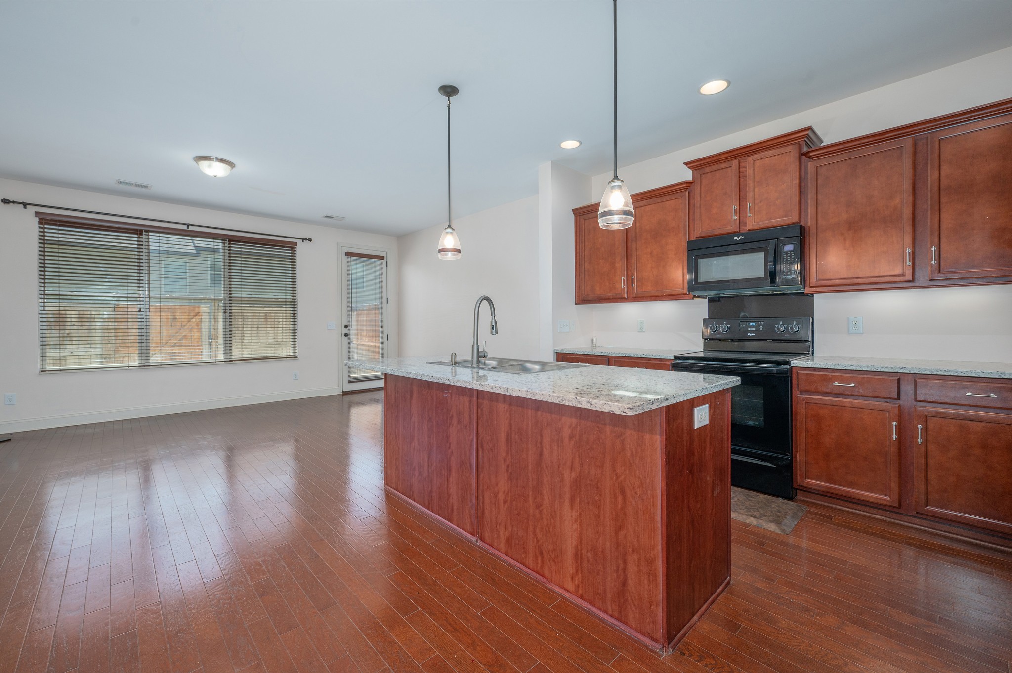 532 Millwood Ln, Mount Juliet, TN 37122