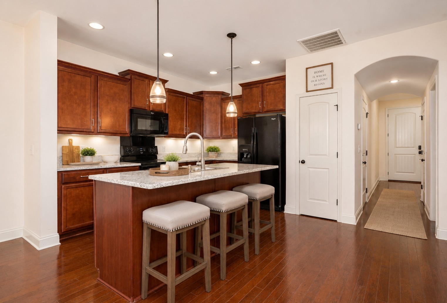 532 Millwood Ln, Mount Juliet, TN 37122