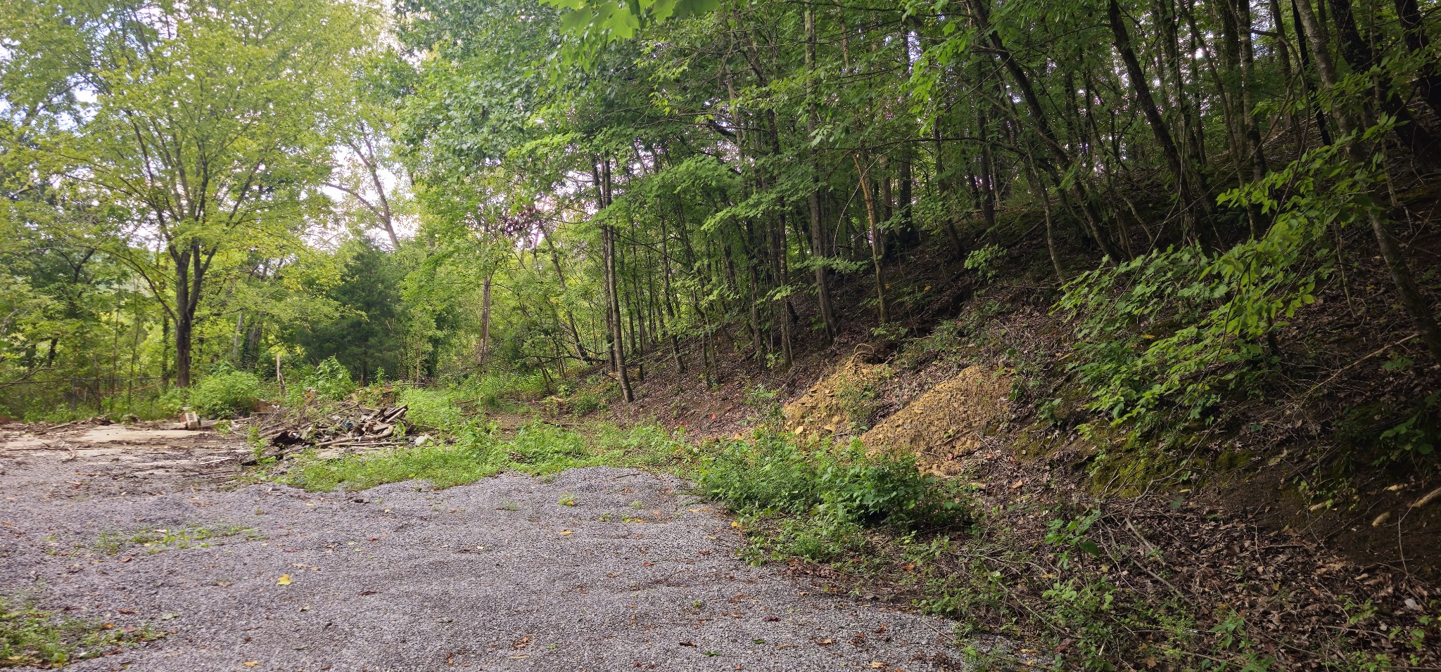 2196 Baker Station Rd, Goodlettsville, TN 37072