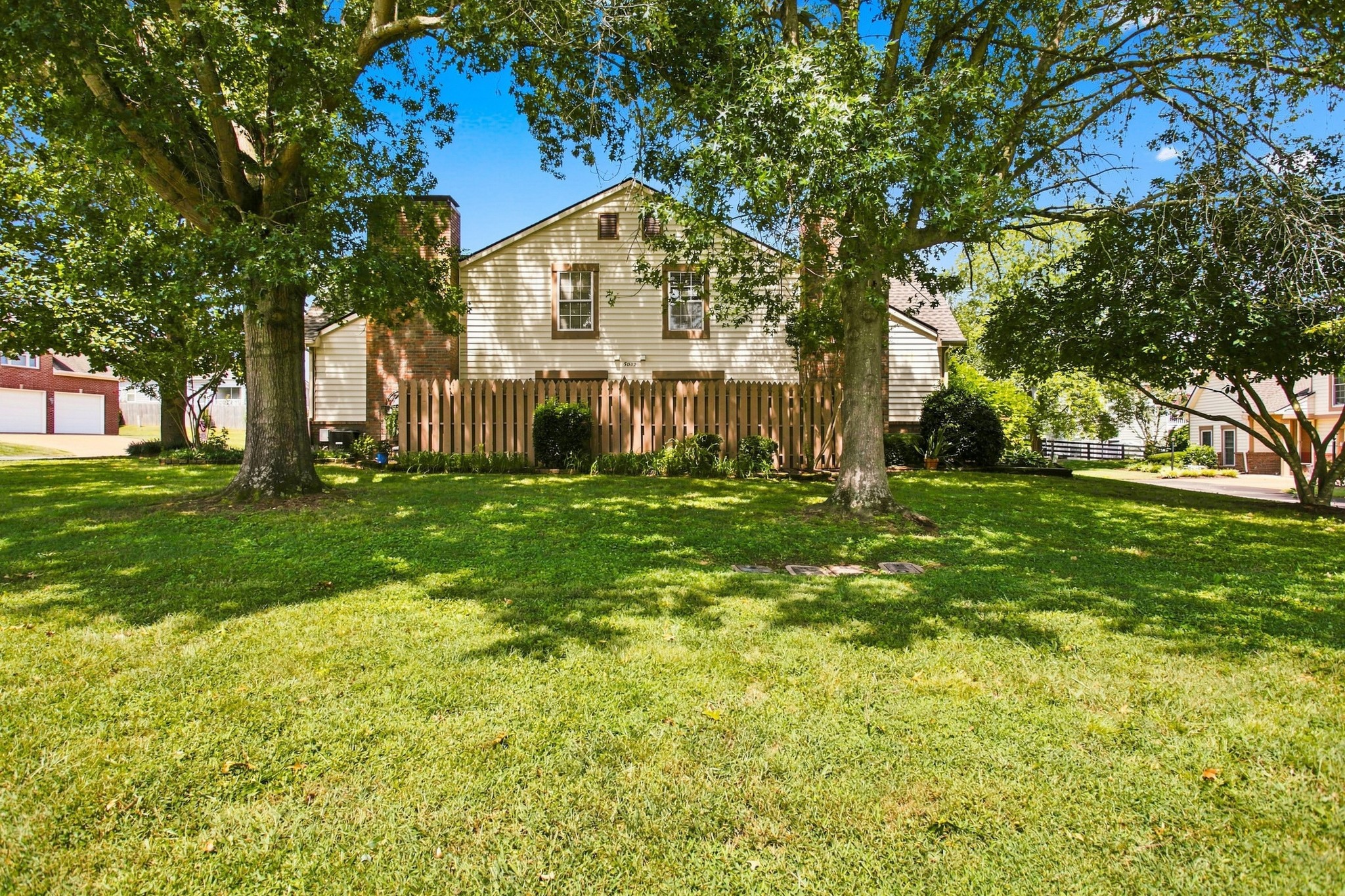 5002 Camelot Dr #A, Columbia, TN 38401