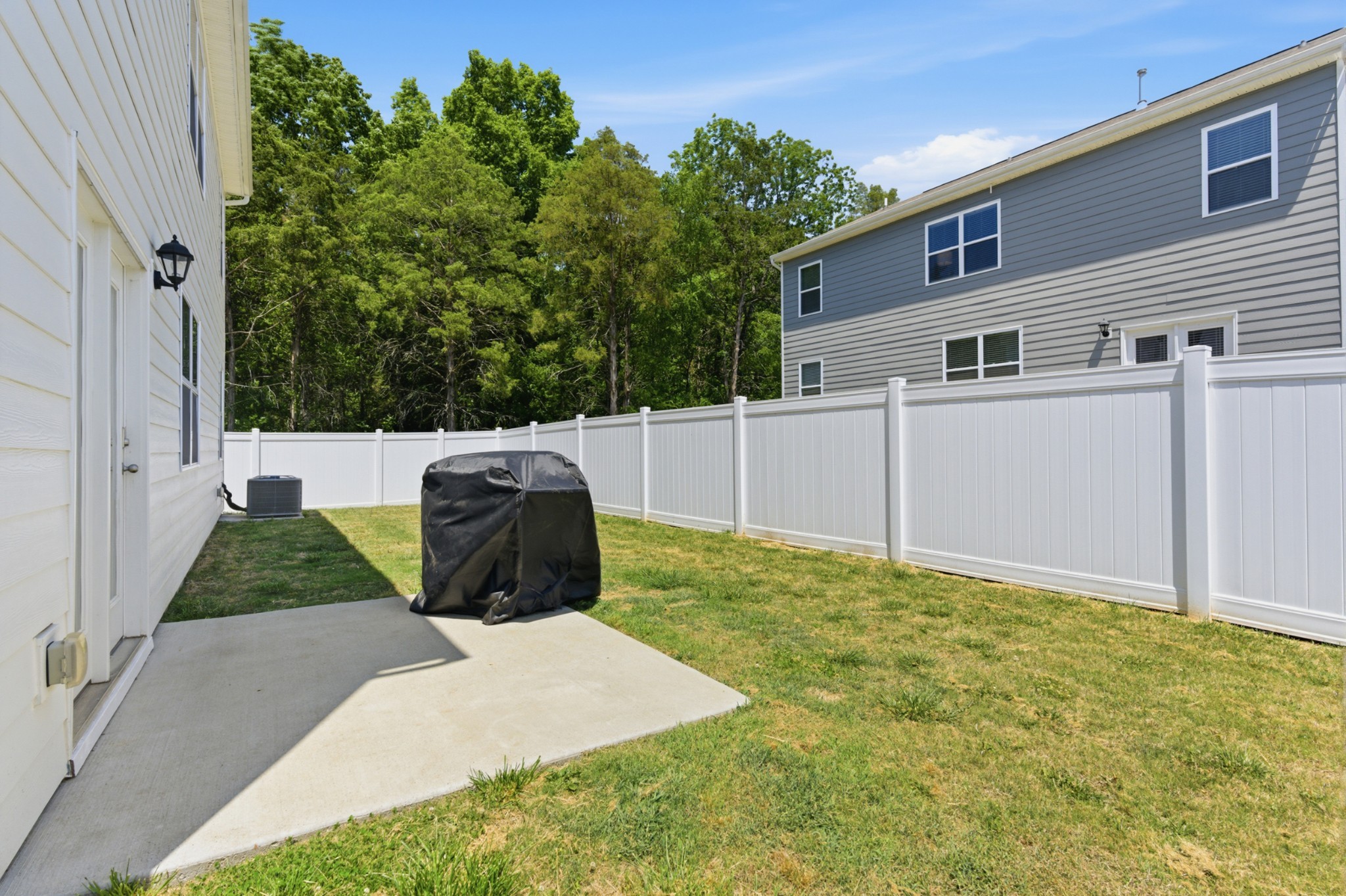 2108 Commanche Trl, Lebanon, TN 37087