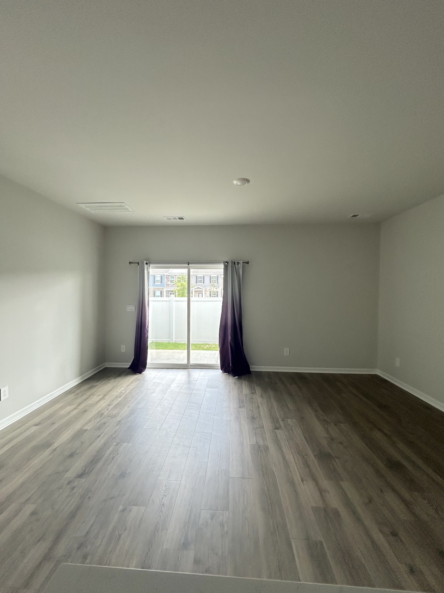 807 Quinn Dr, Lebanon, TN 37087
