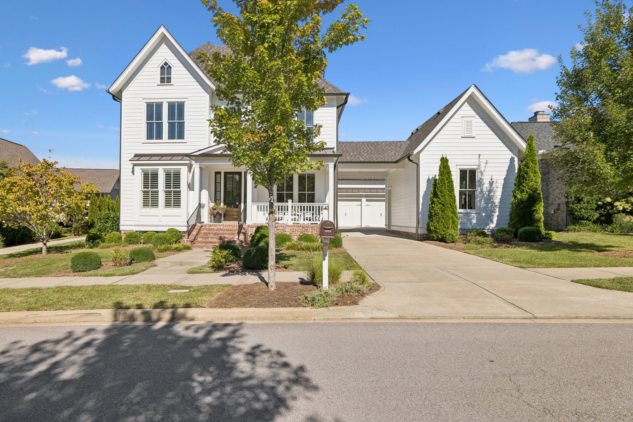 9084 Berry Farms Xing, Franklin, TN 37064