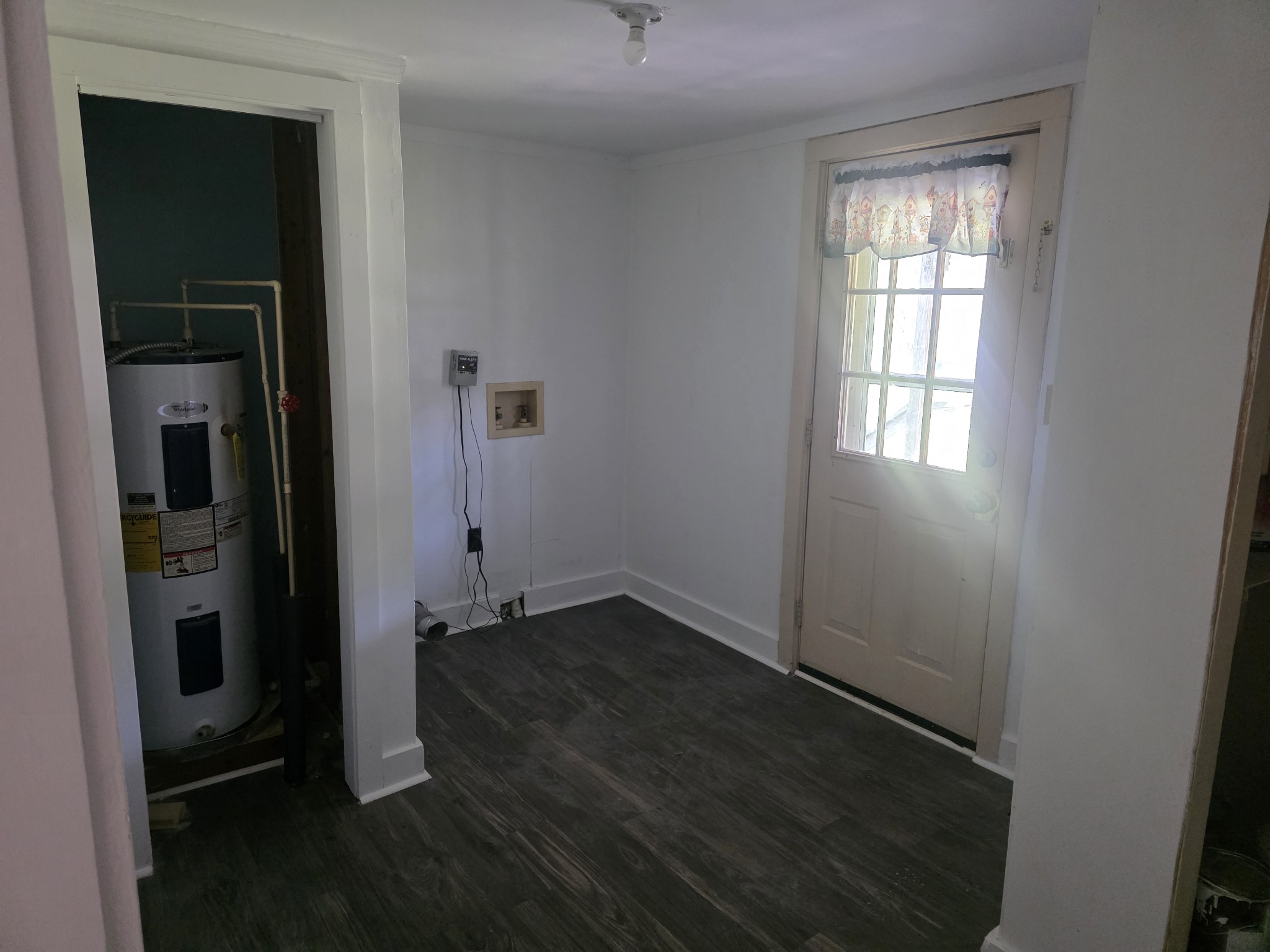 732 New Deal Potts Rd, Cottontown, TN 37048