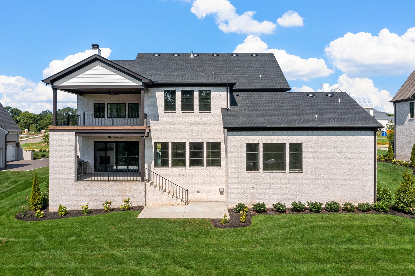 7281 Ruzek Ct, Fairview, TN 37062