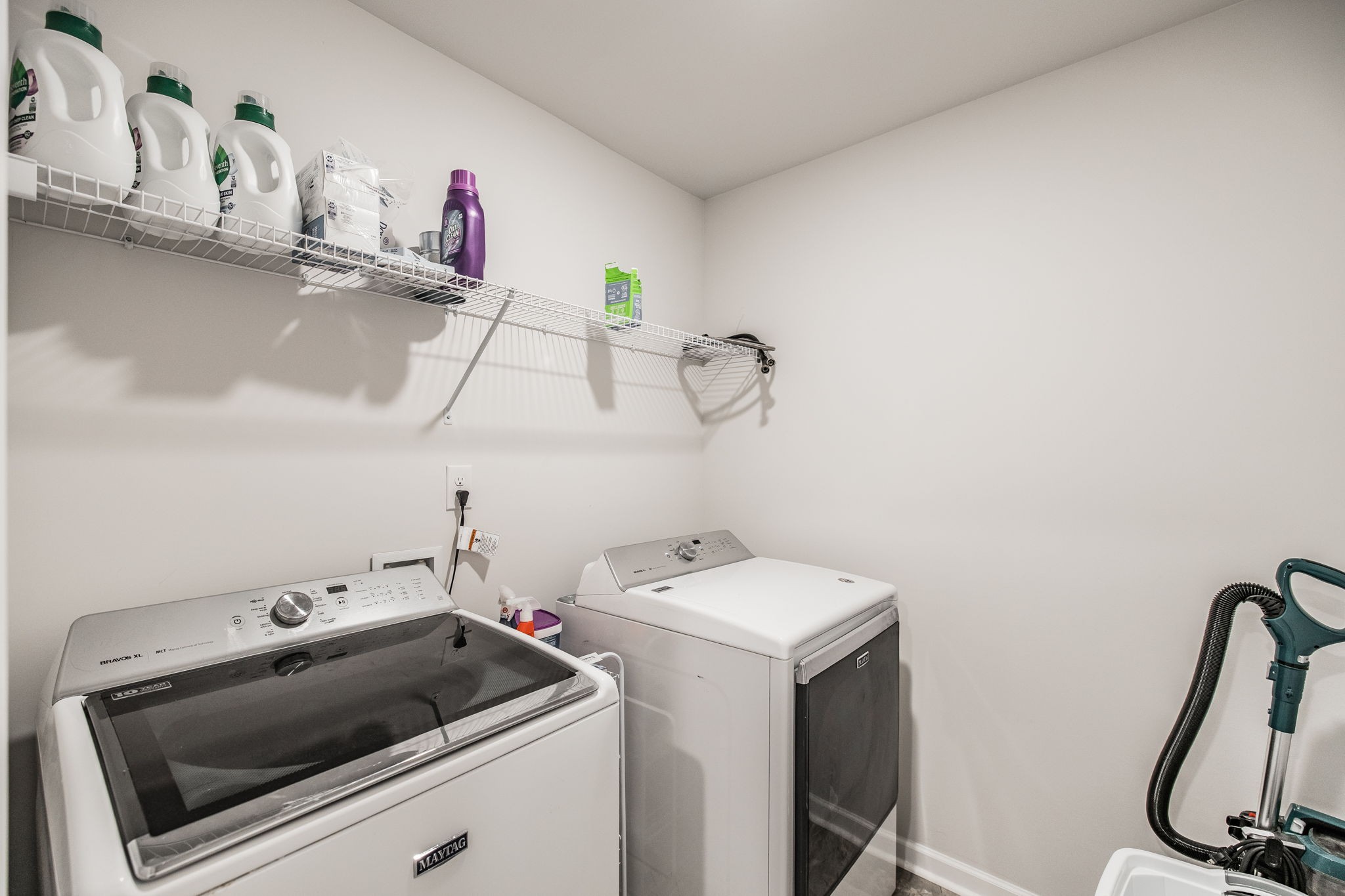 2293 Tate Farm Ln, White House, TN 37188
