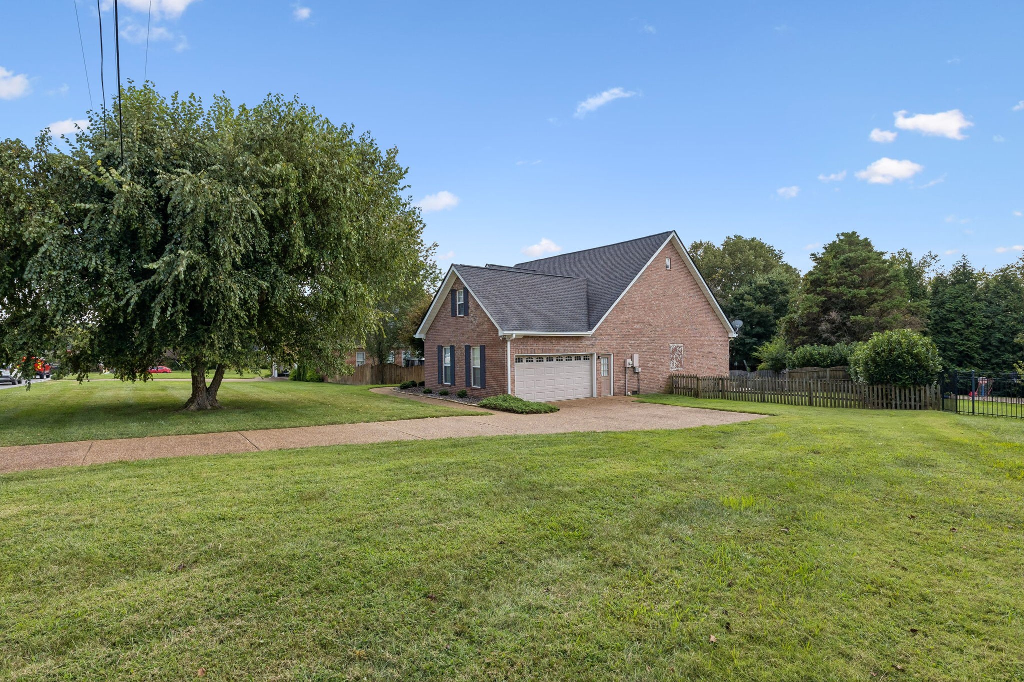 2897 Stewart Campbell Pt, Thompsons Station, TN 37179