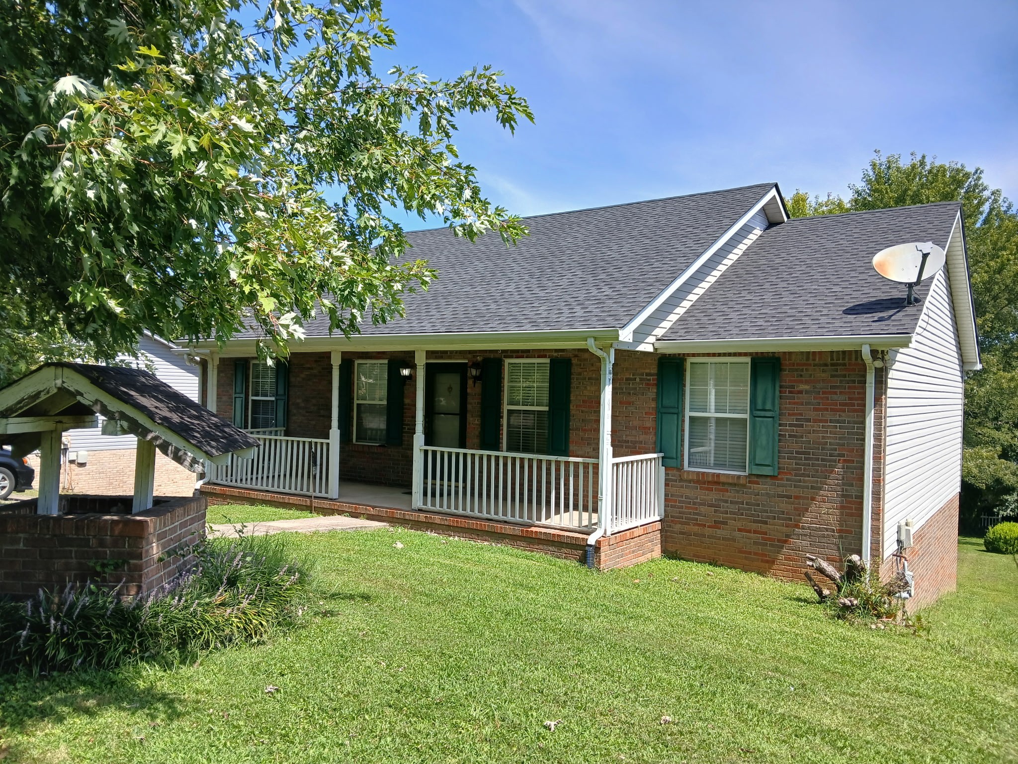 2502 17th Ave E, Springfield, TN 37172