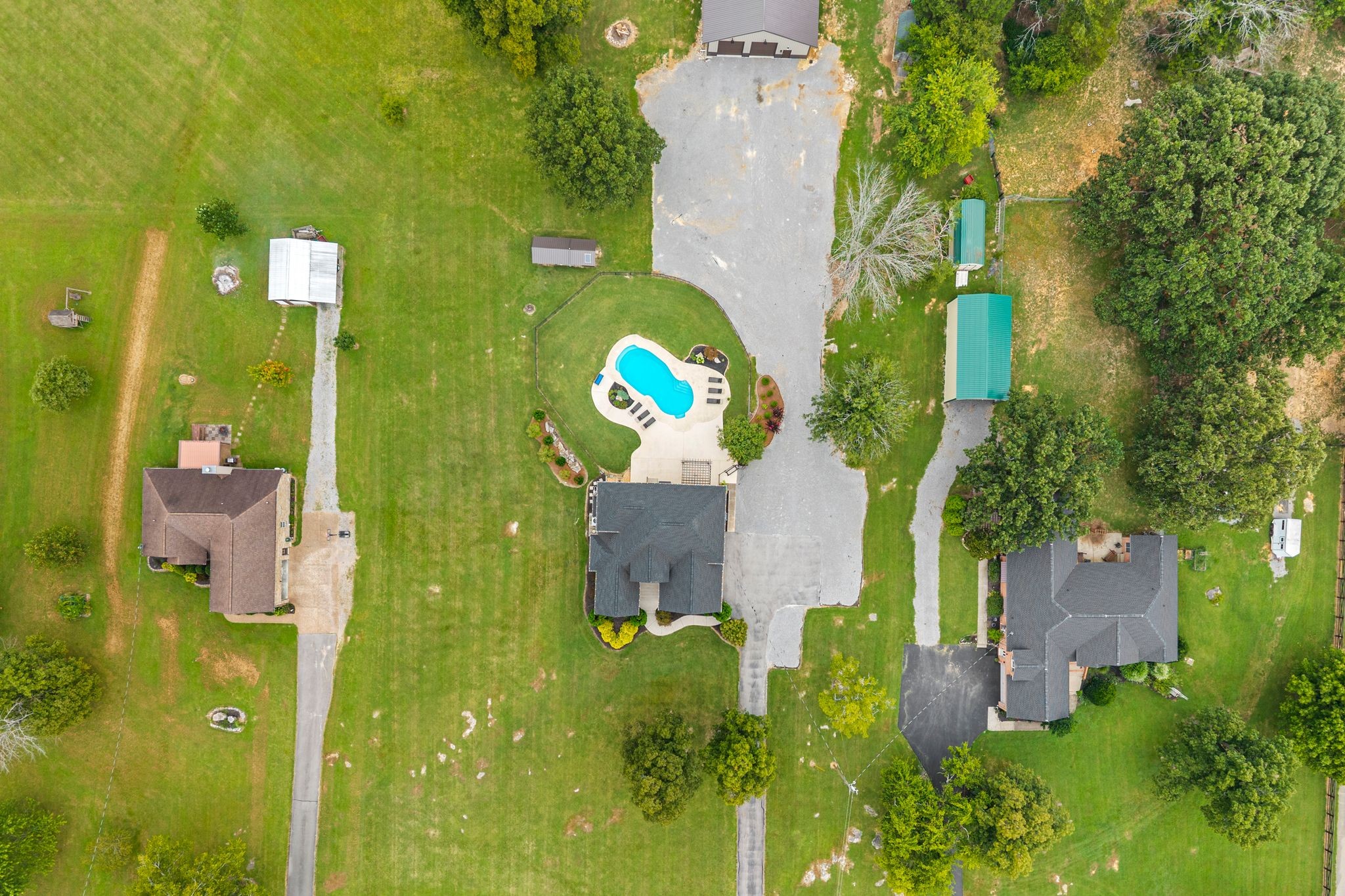 299 Karlee Dr, Lebanon, TN 37087