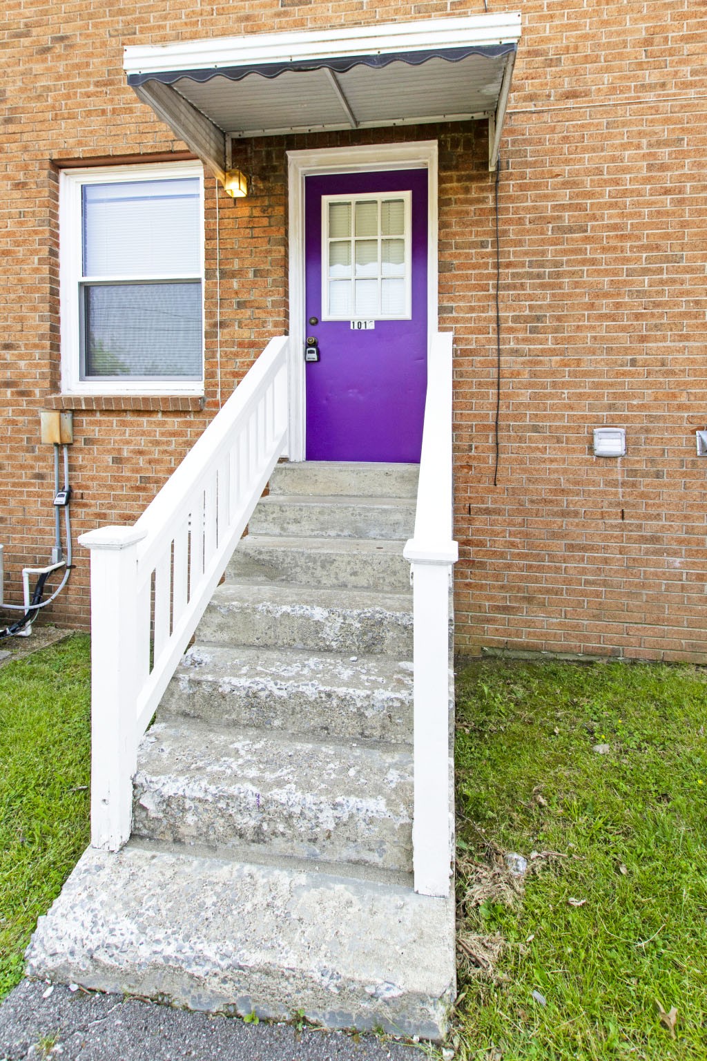 1012 Hickory Hill Ln, Hermitage, TN 37076
