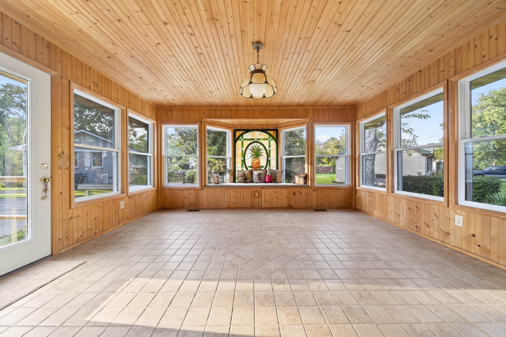 313 Hitt Ln, Goodlettsville, TN 37072
