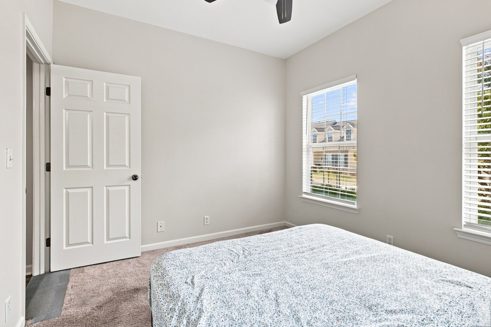 333 Harbor Village Dr, Madison, TN 37115