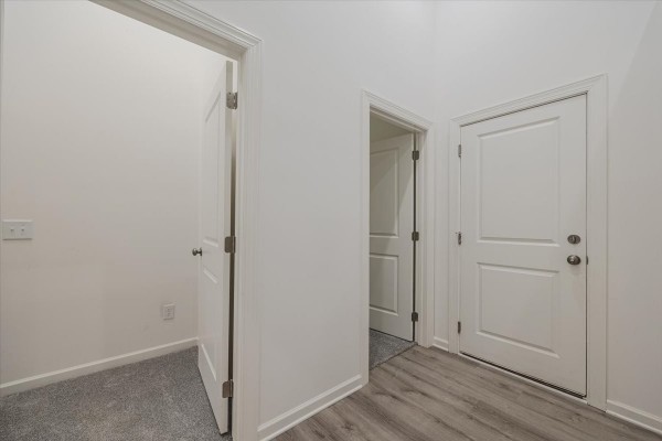 701 Harpeth Knoll Ct, Nashville, TN 37221