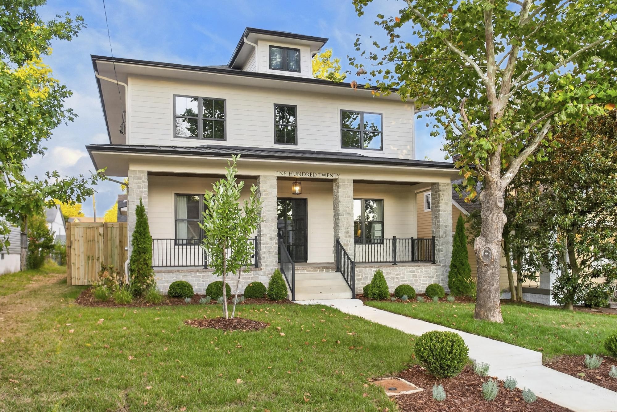 120 39th Ave N, Nashville, TN 37209