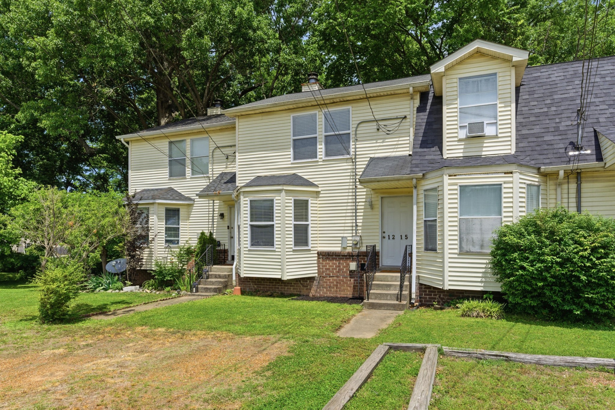 1215 Timber Valley Dr, Nashville, TN 37214