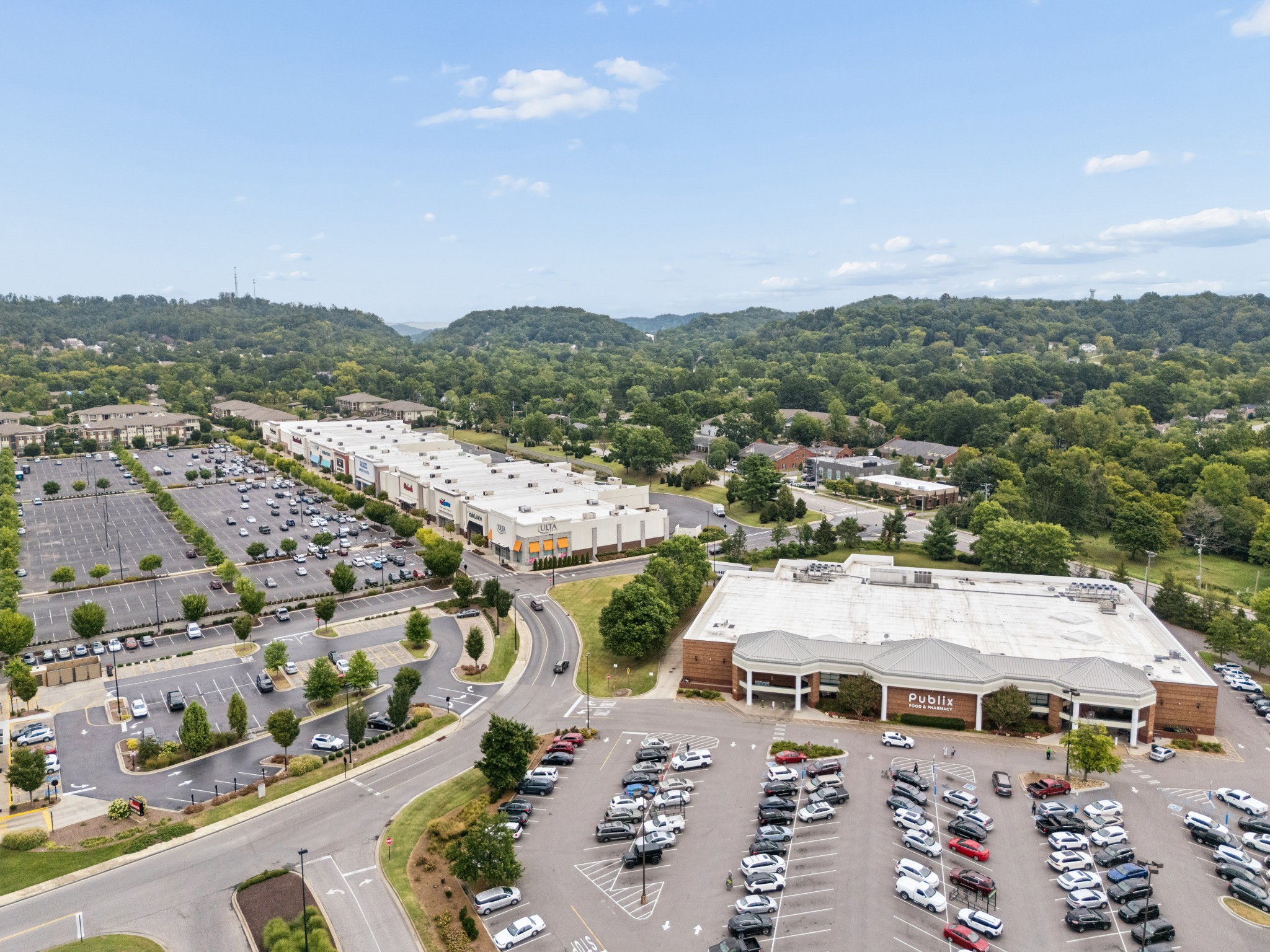 520 Doral Country Dr, Nashville, TN 37221