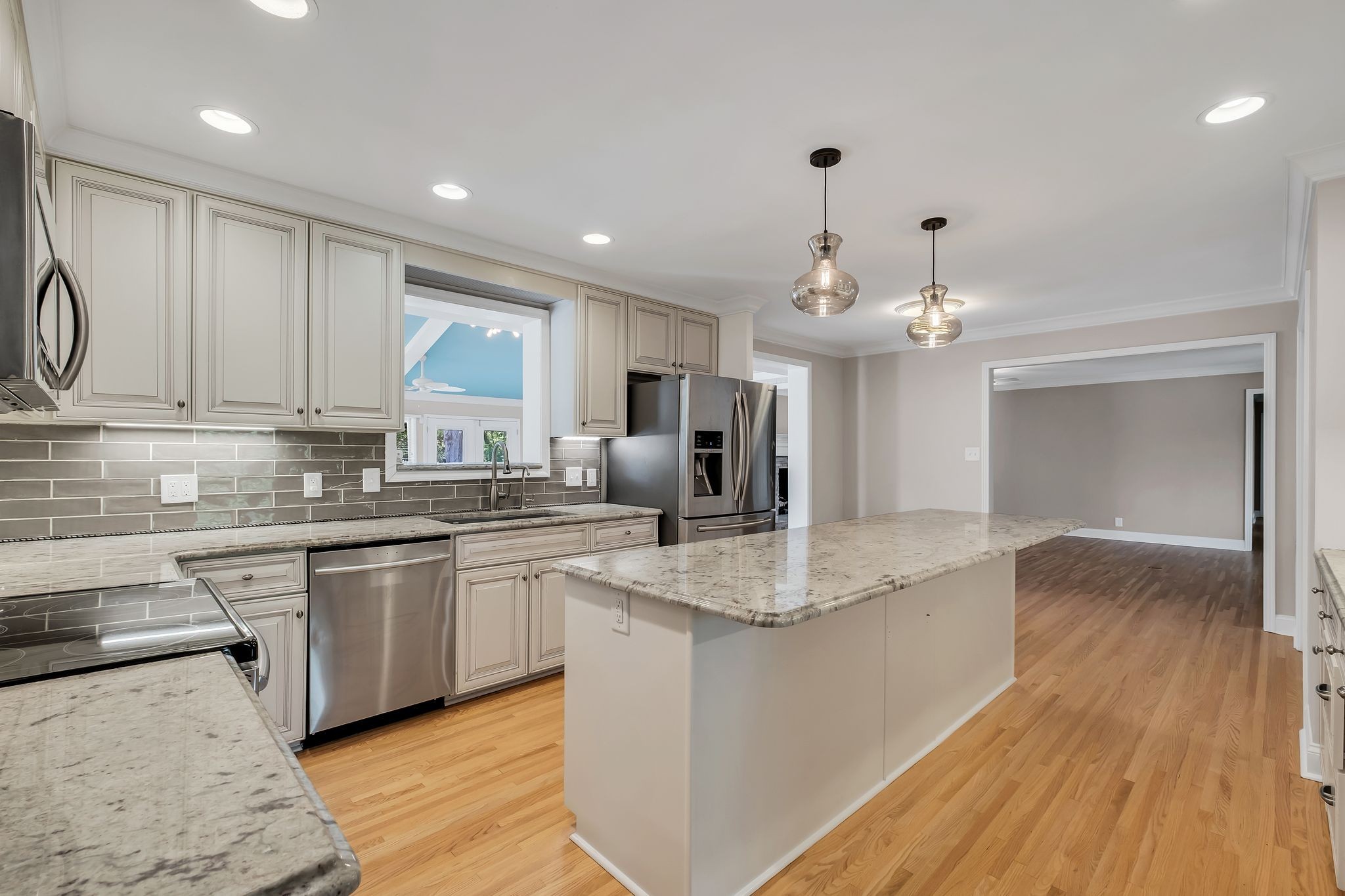 300 Rolling Mill Rd, Old Hickory, TN 37138
