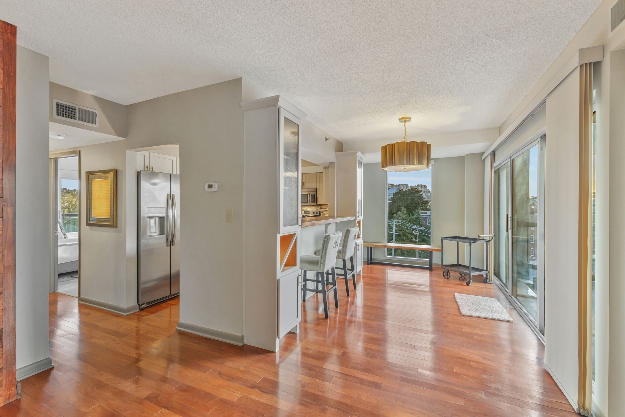 900 19th Ave S #708, Nashville, TN 37212
