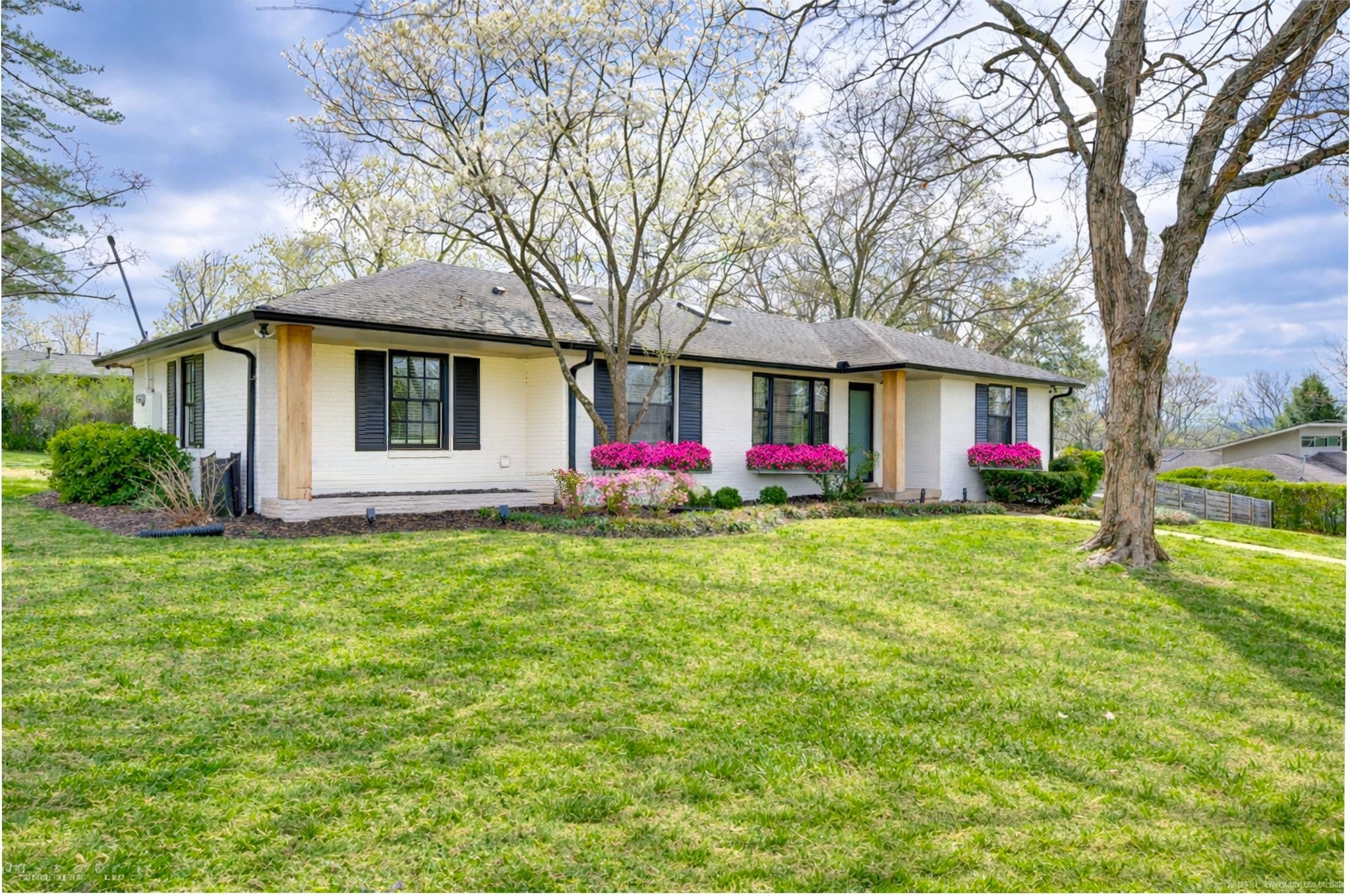4912 Trousdale Dr, Nashville, TN 37220