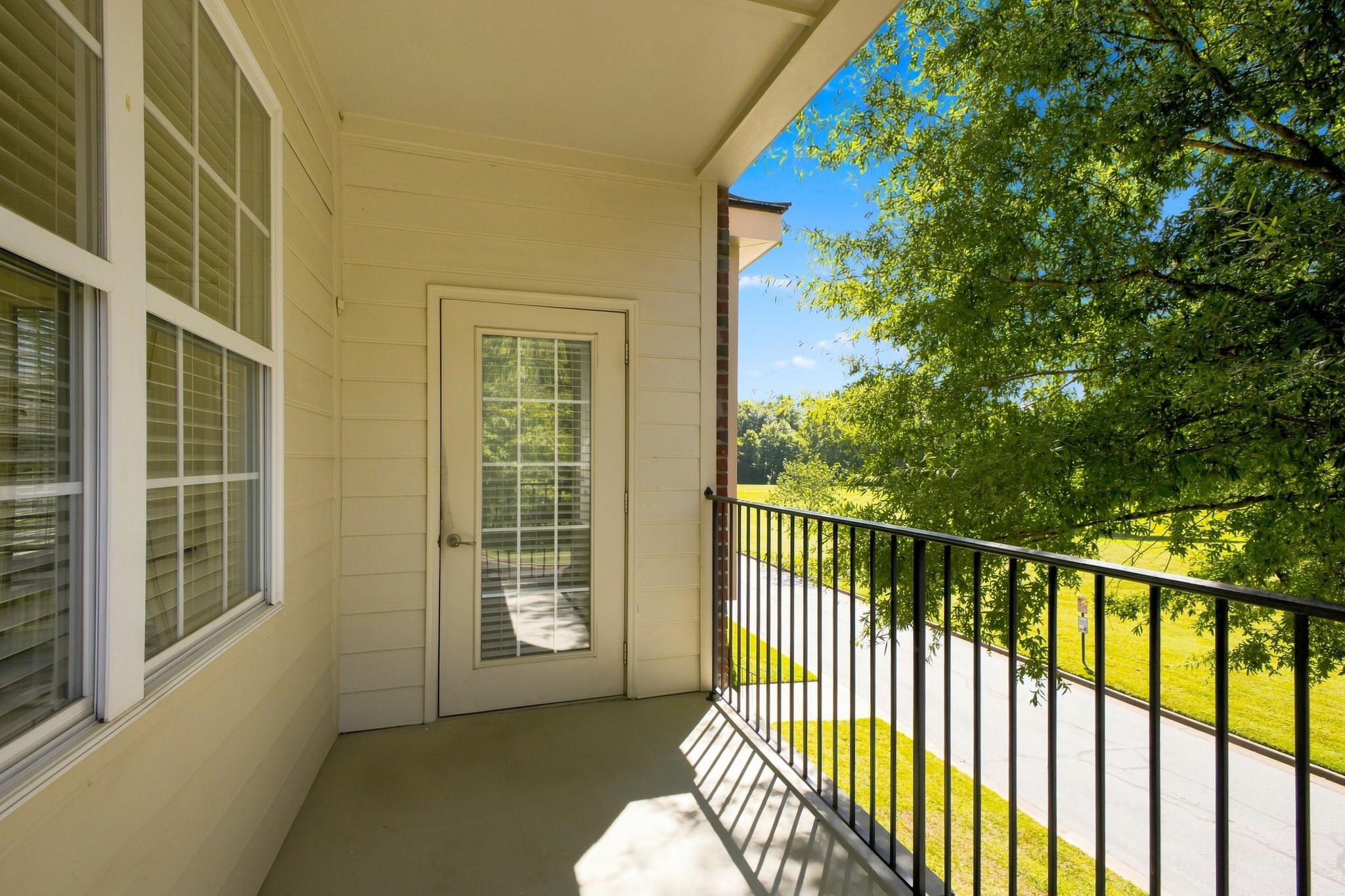 3201 Aspen Grove Dr #H4, Franklin, TN 37067