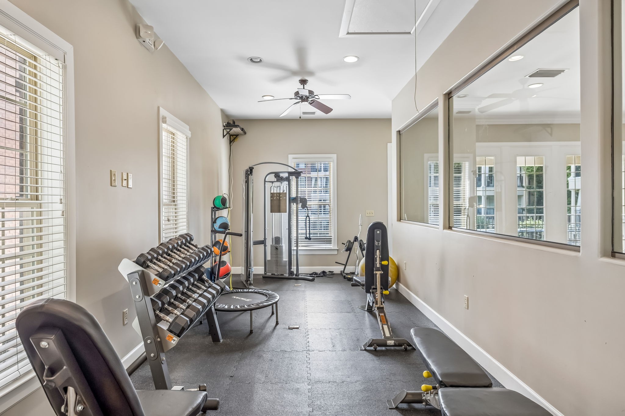 309 Seven Springs Way #403, Brentwood, TN 37027