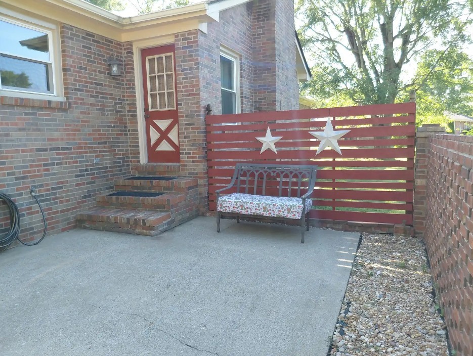 1454 Twin Feather Dr, Murfreesboro, TN 37129