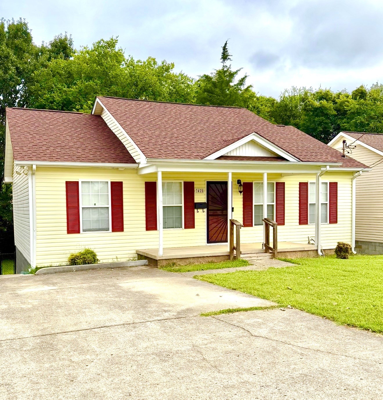3428 Rainwood Dr, Nashville, TN 37207