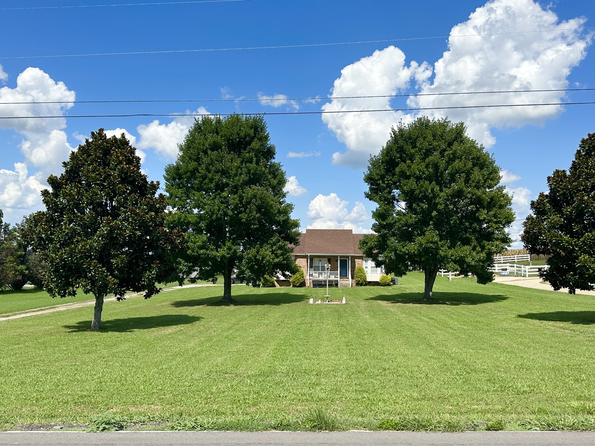4375 Matthews Rd, Cedar Hill, TN 37032