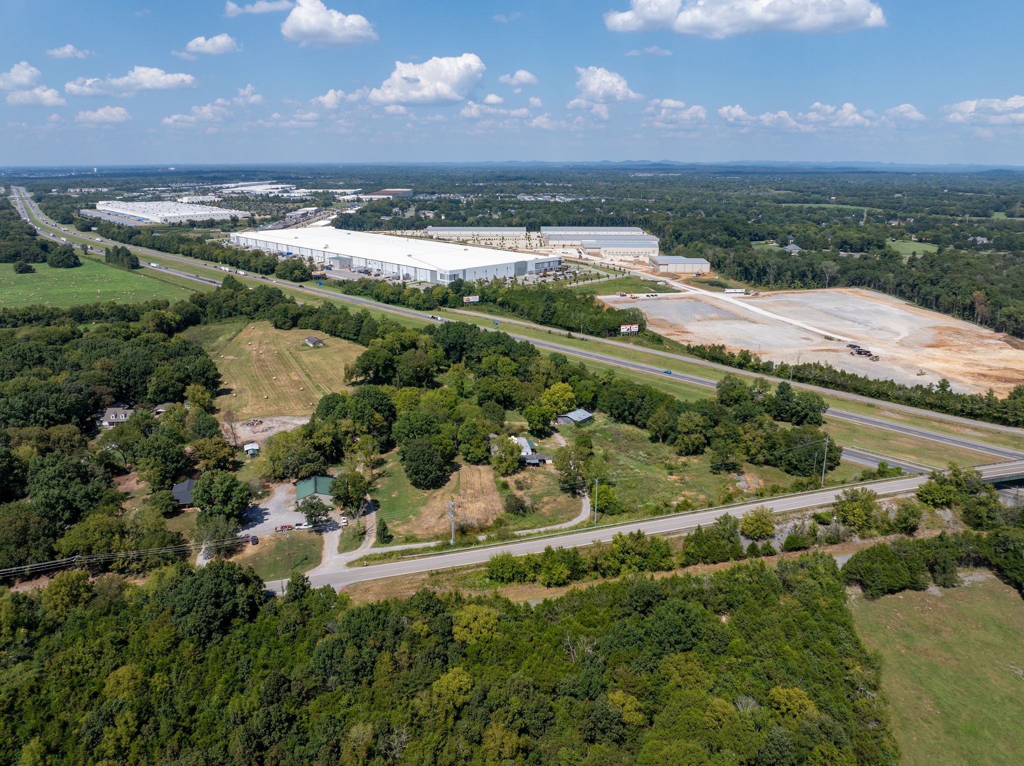 5327 Elam Rd, Murfreesboro, TN 37127