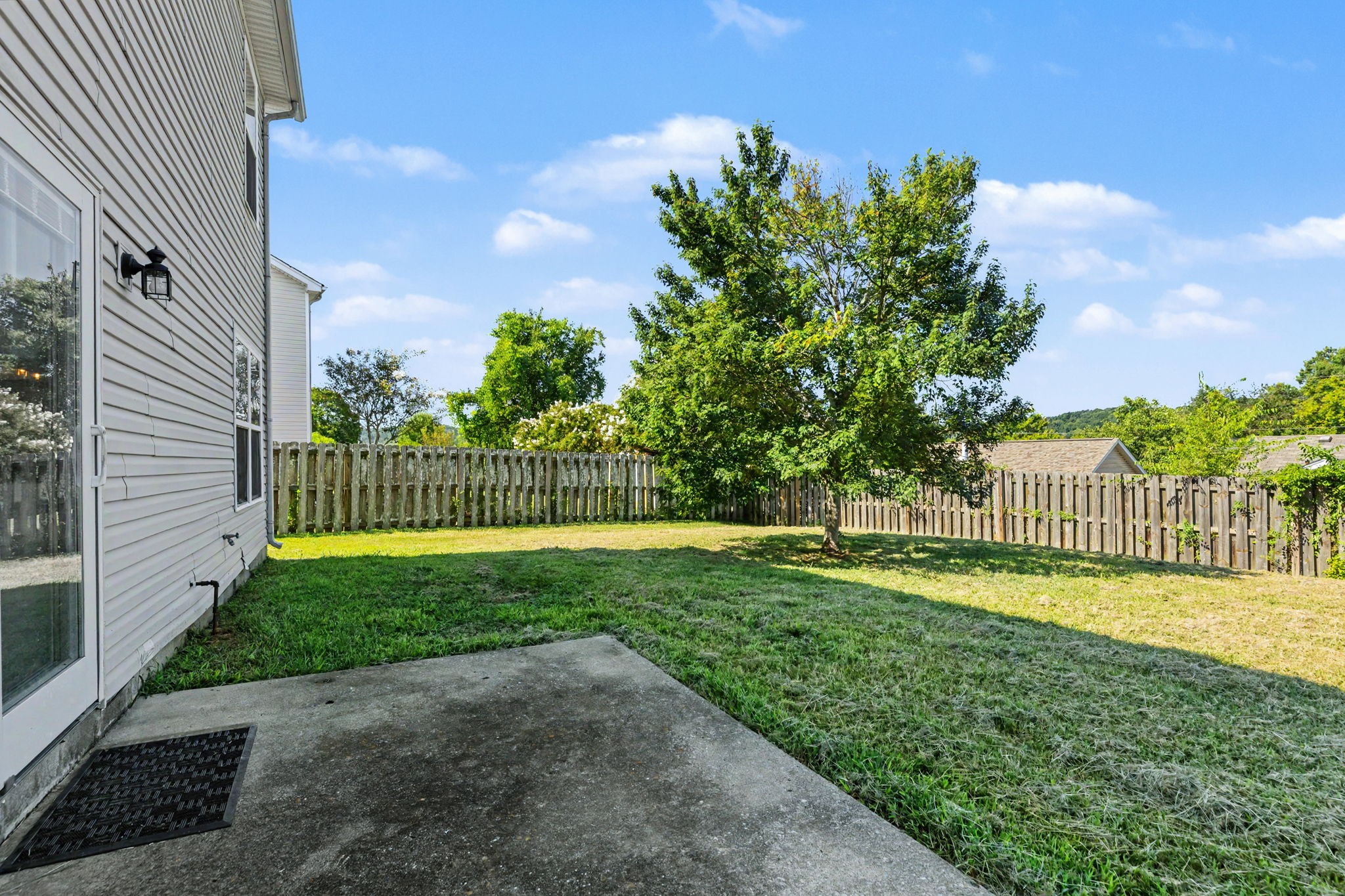 3933 Bridgeview Ln, Nashville, TN 37221