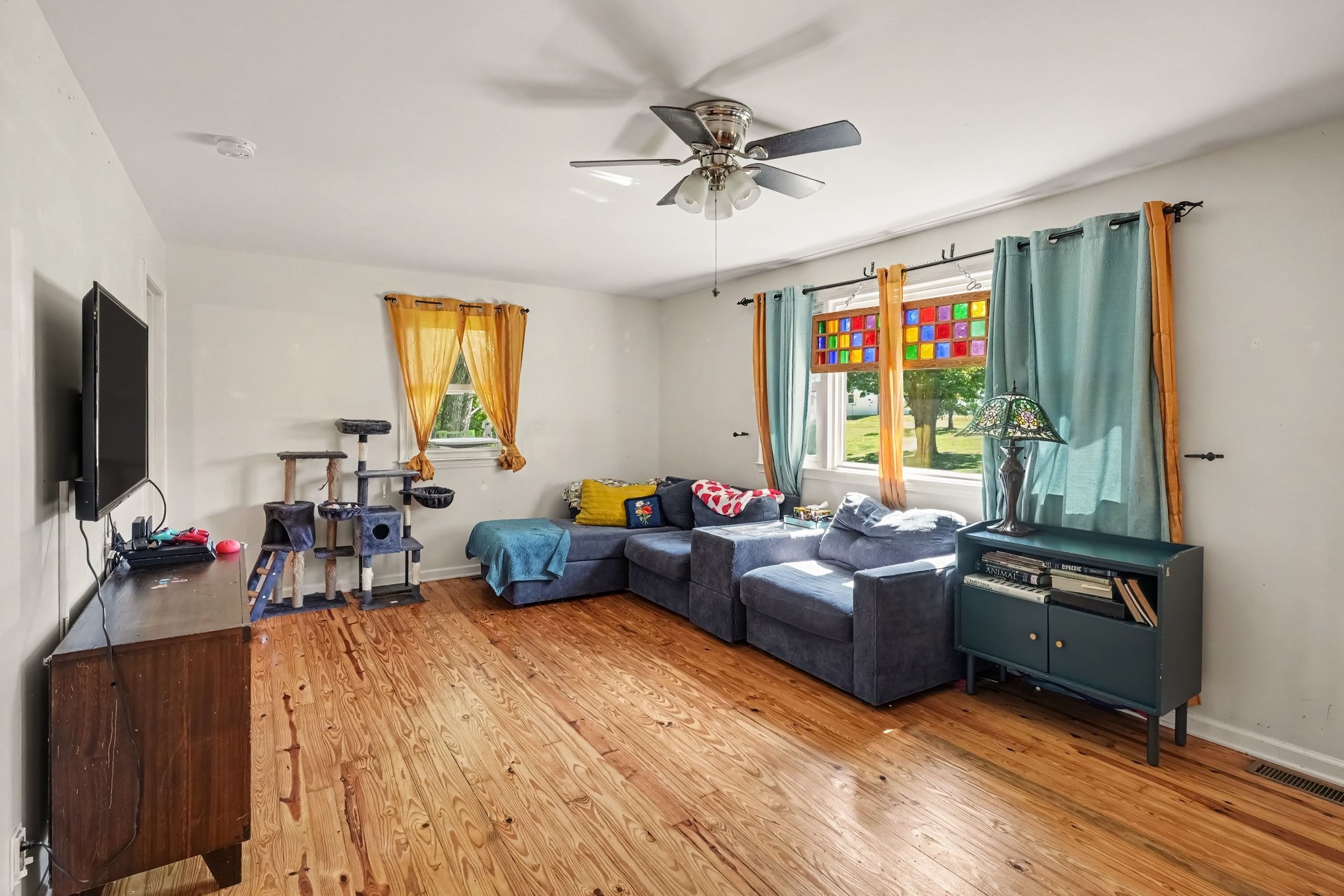 2099 Webster St, Greenbrier, TN 37073