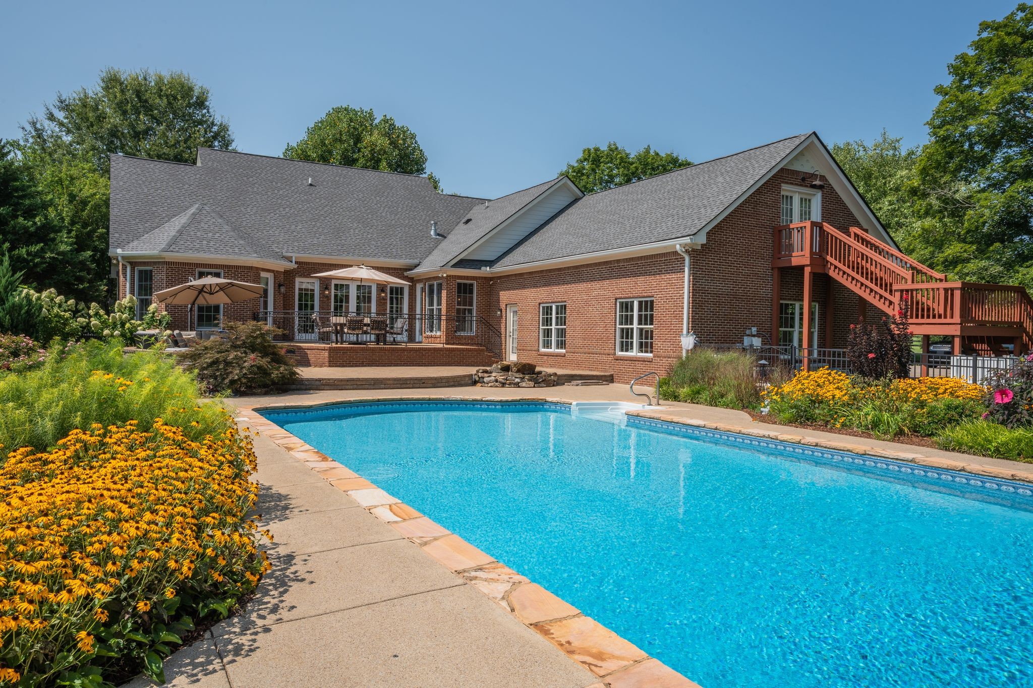 1924 Evergreen Rd, Thompsons Station, TN 37179
