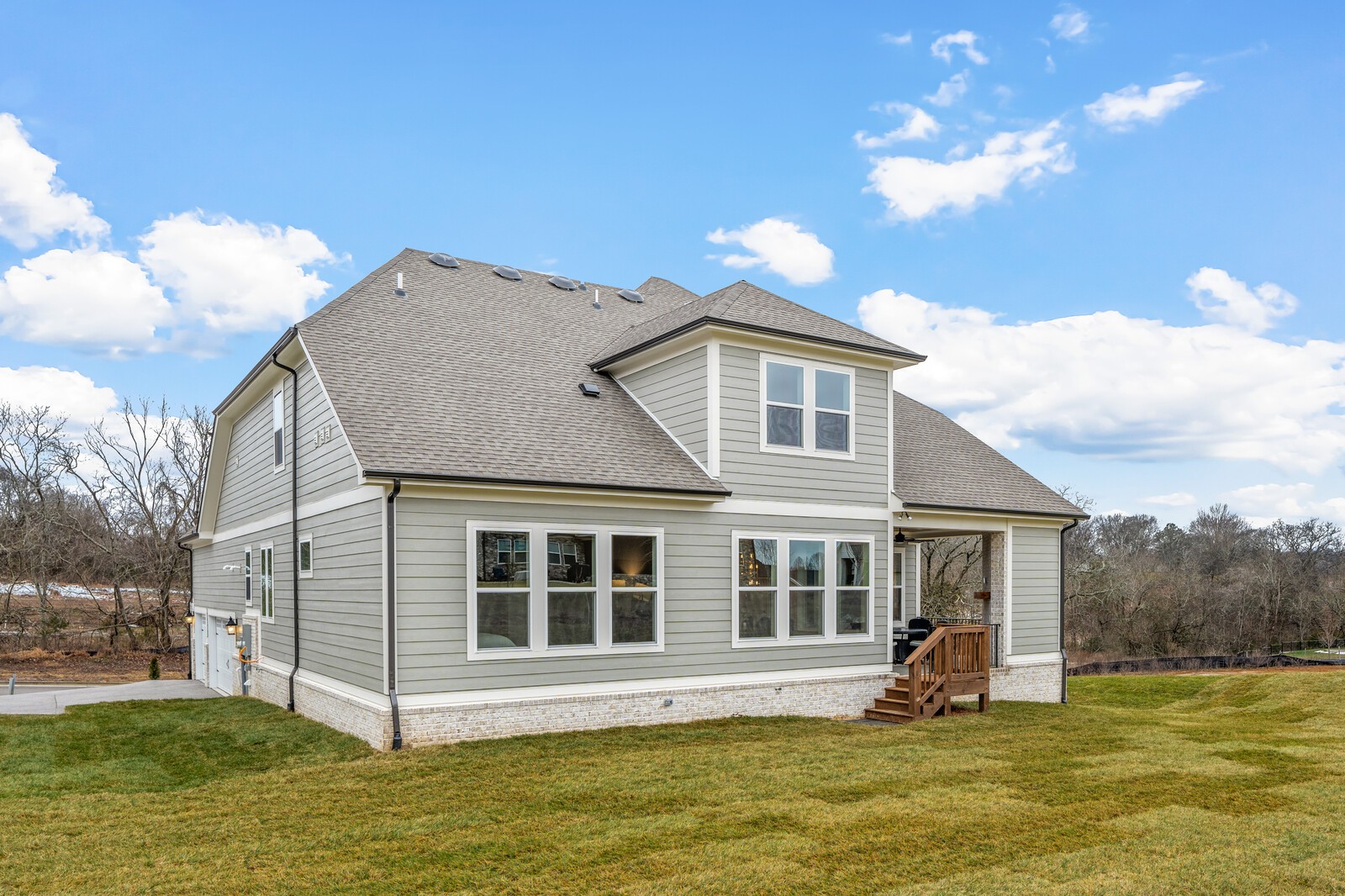 7245 Woodwick Dr, Fairview, TN 37062