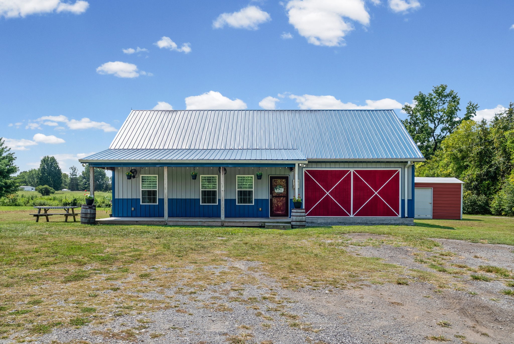 1114 Sun Crest Ln, Springfield, TN 37172