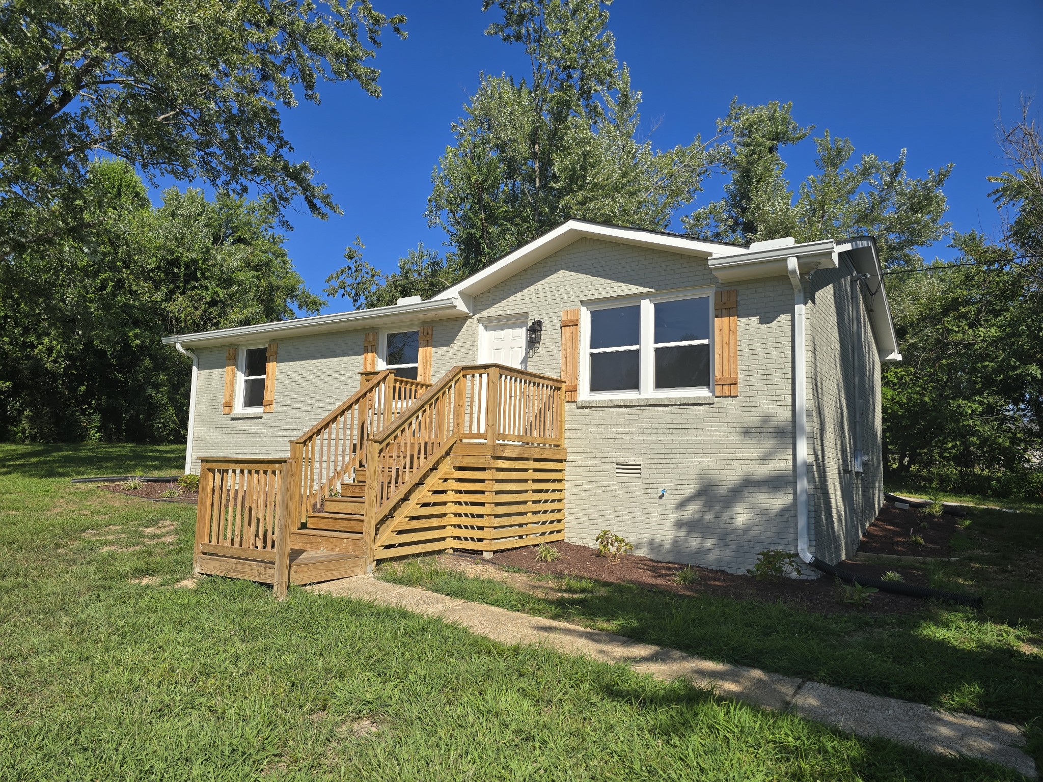 7105 School Heights Dr, Fairview, TN 37062