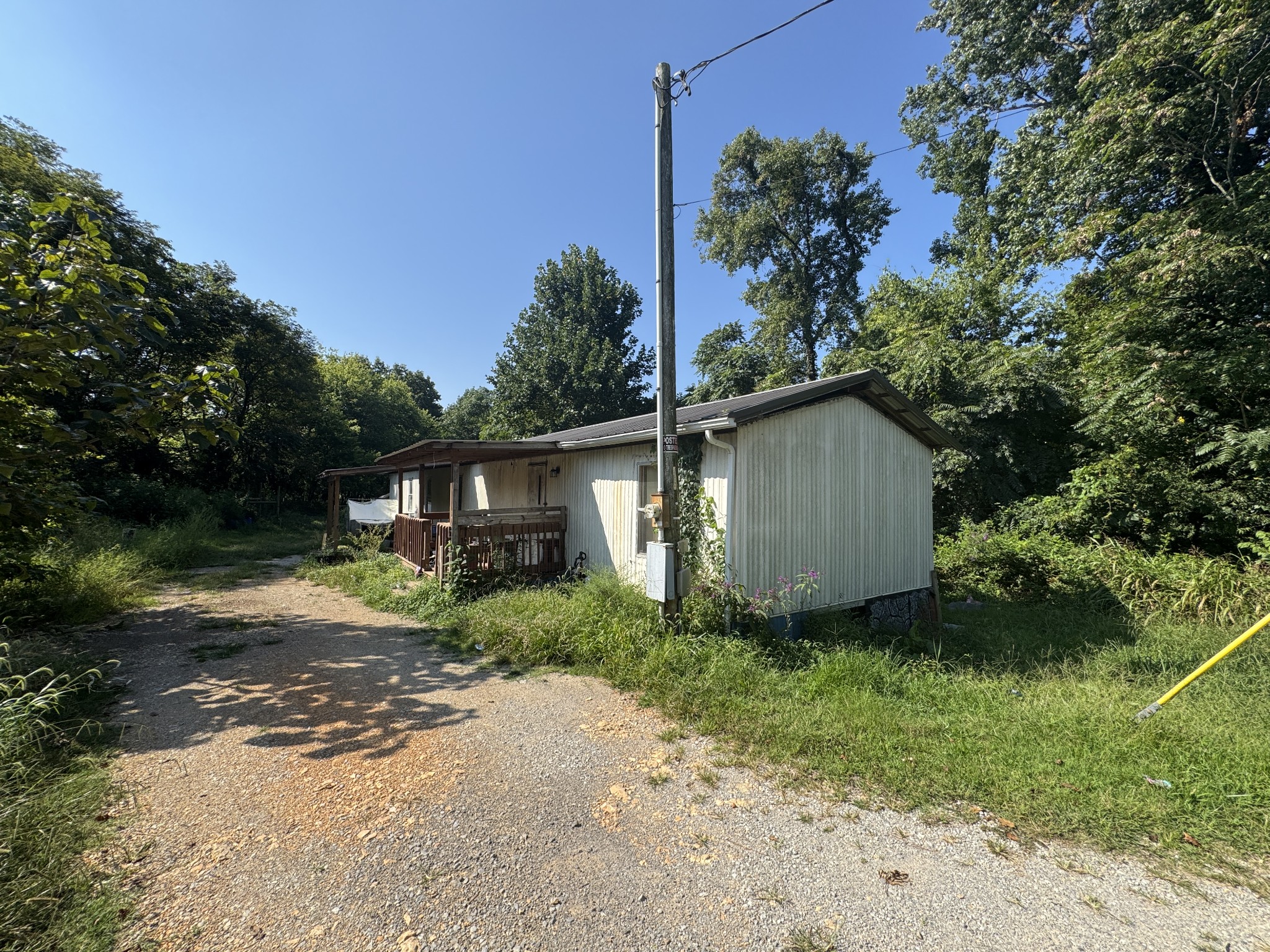 460 Pea Ridge Rd, Chestnut Mound, TN 38552